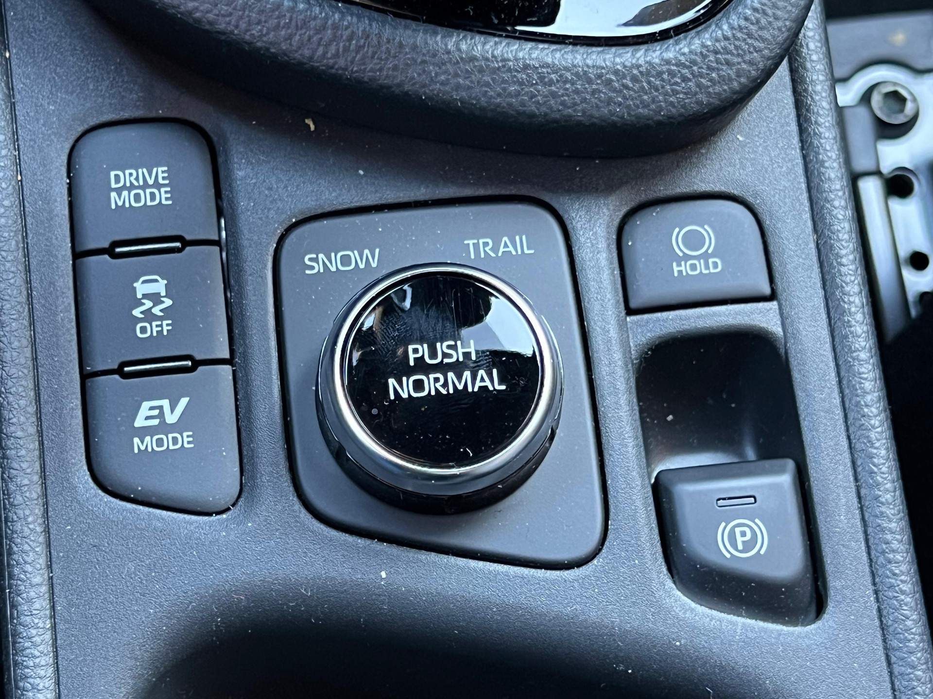 TOYOTA Yaris Cross 1.5 VVT-i HSD Trend AWD-i-image-20