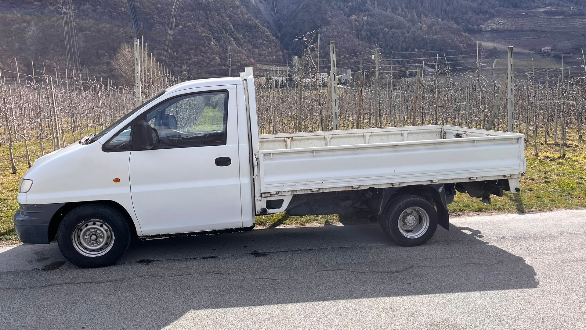HYUNDAI H-1 Camionnette 2.5TDI-image-5