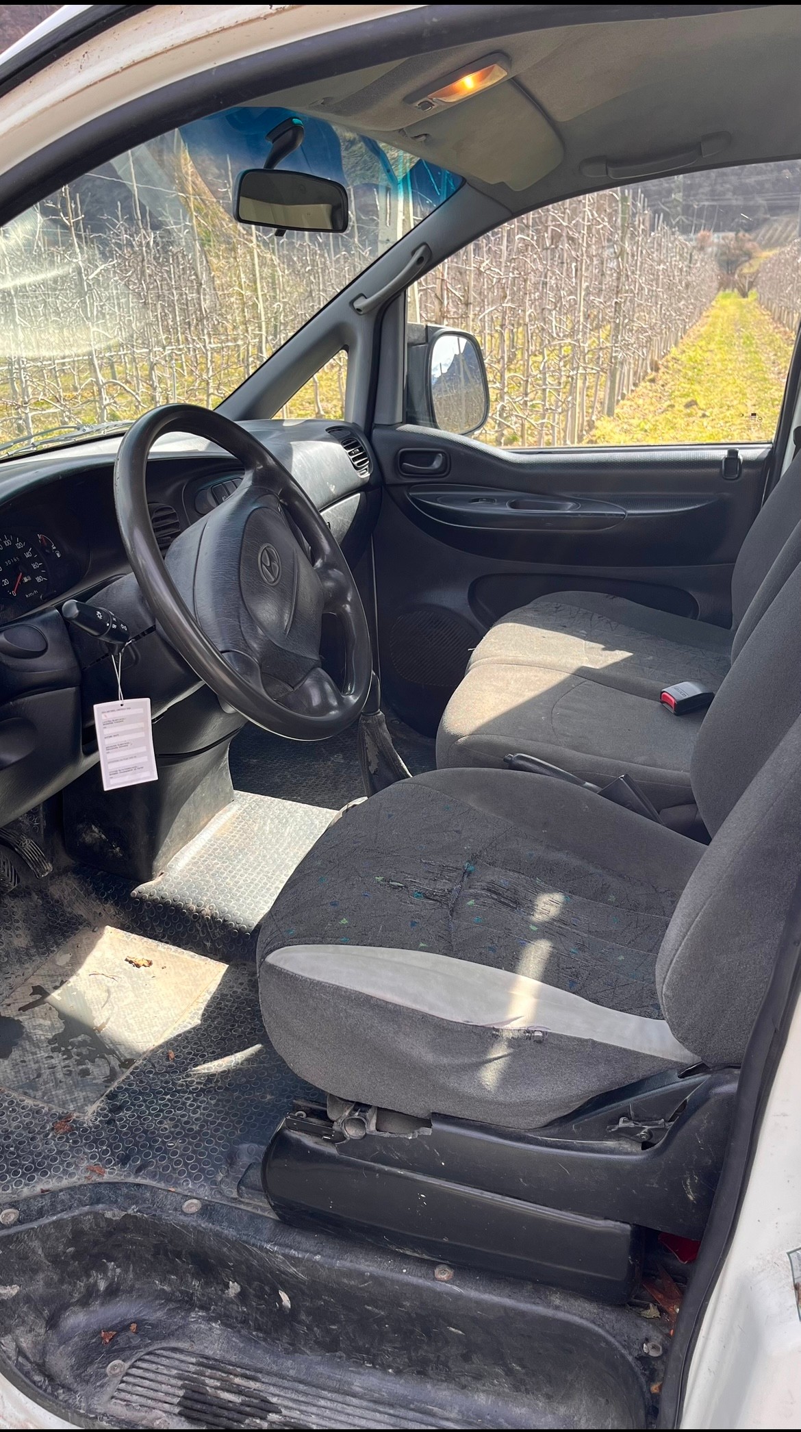HYUNDAI H-1 Camionnette 2.5TDI-image-4