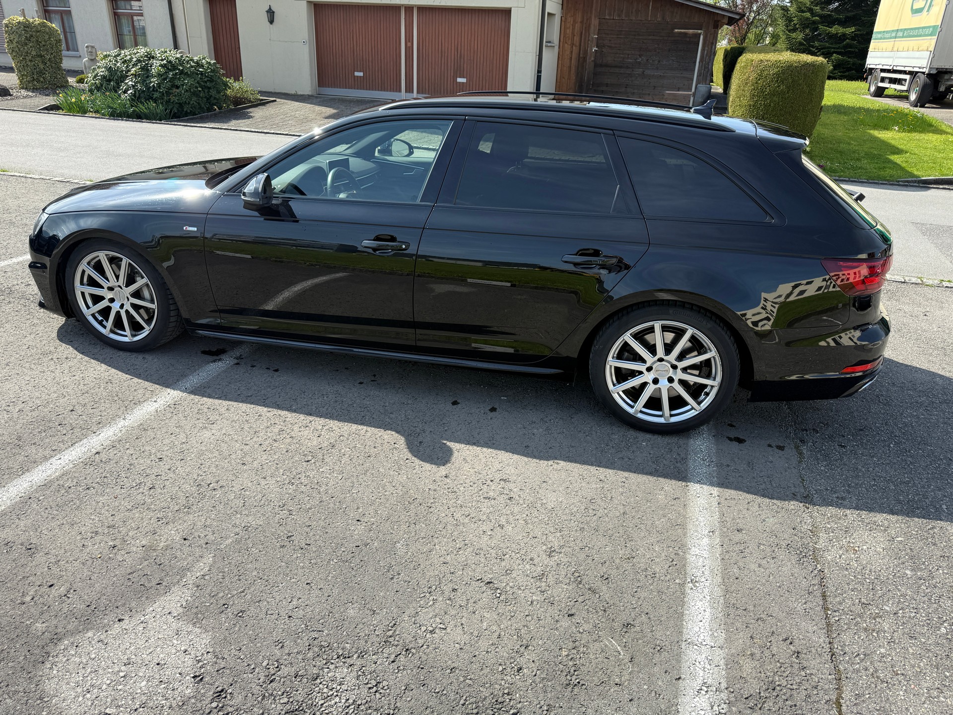 AUDI A4 Avant 45 TFSI Sport S-tronic-image-7