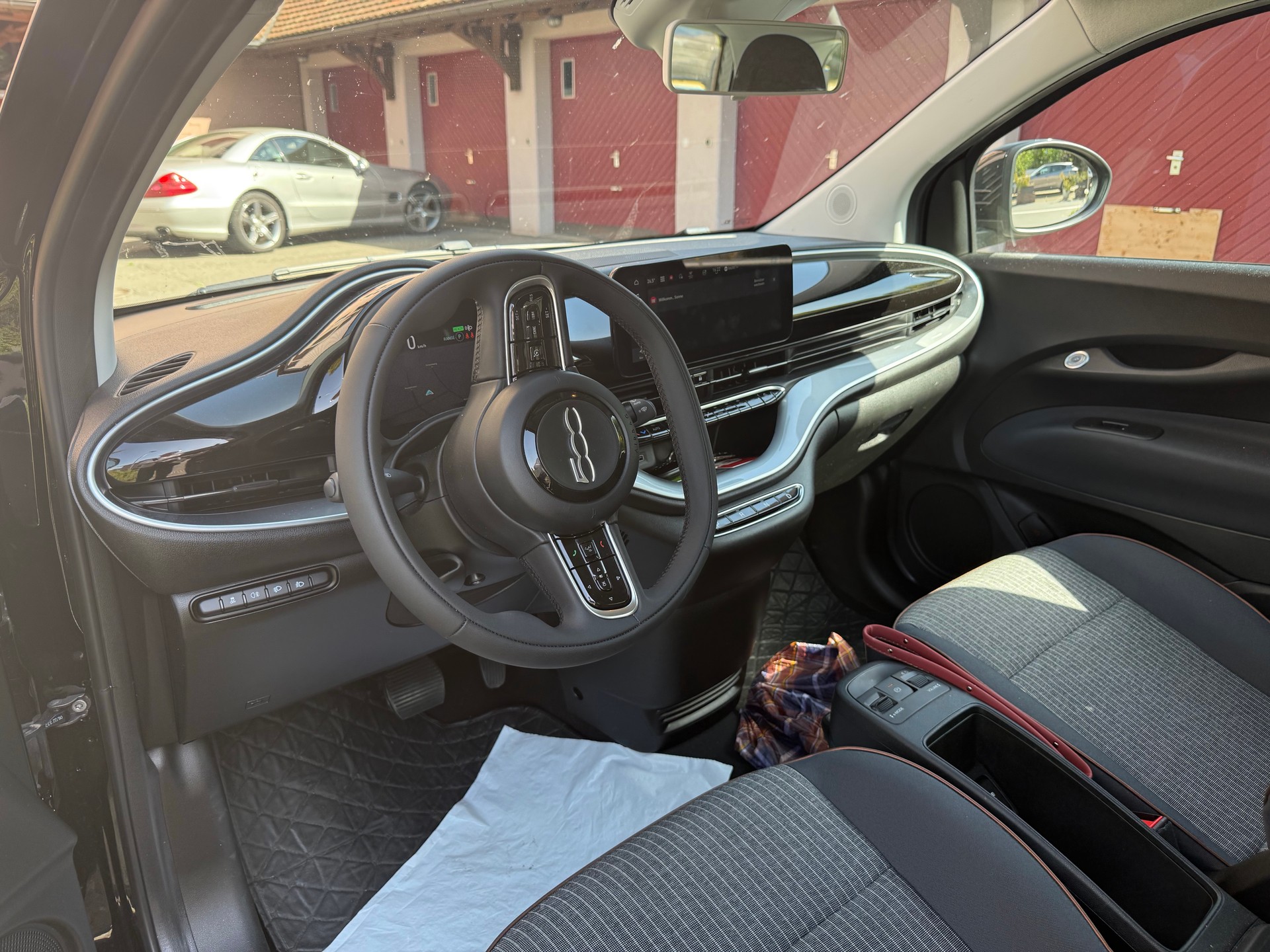 FIAT 500 electric 87 kW La Prima-image-3