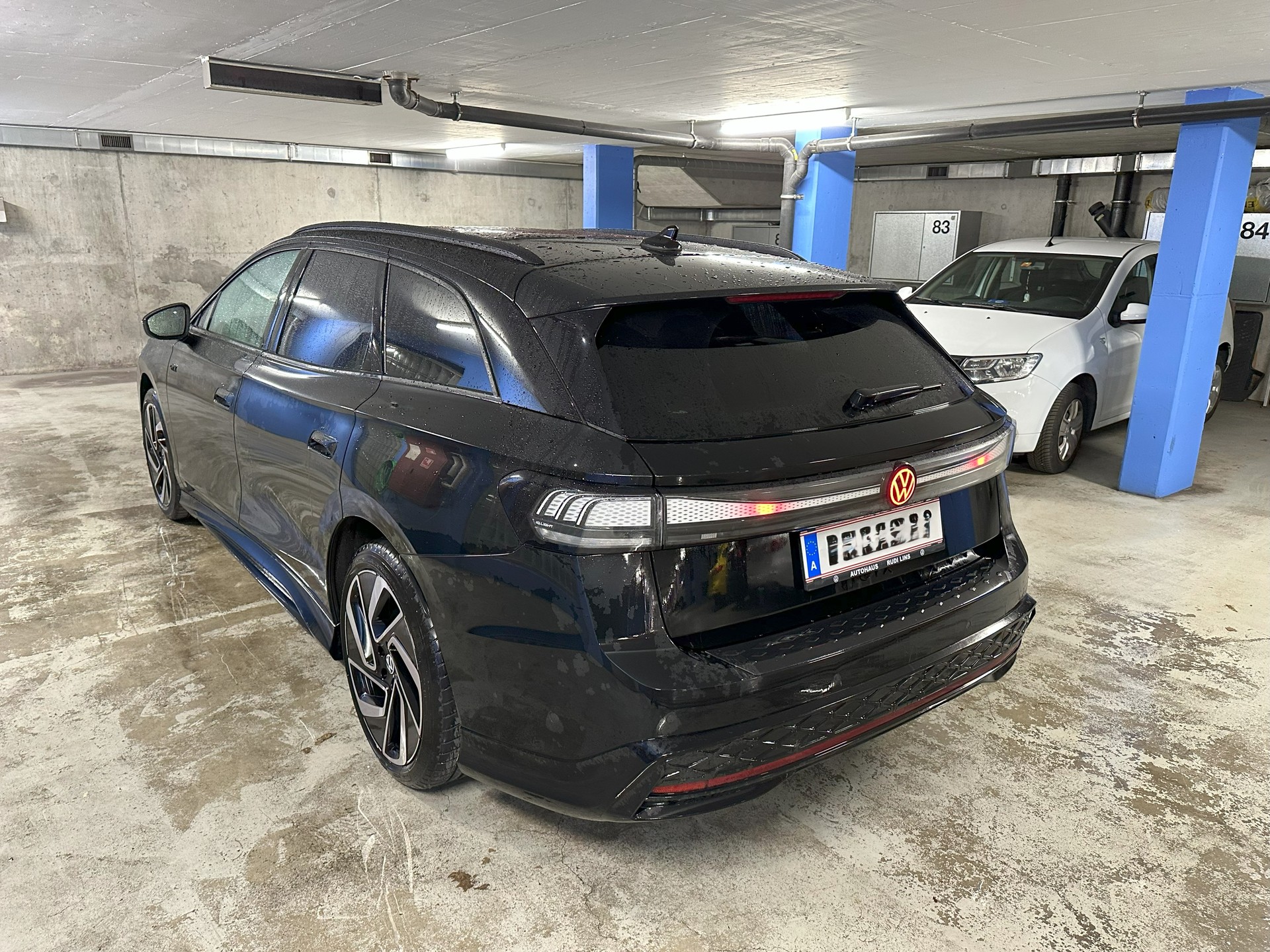 VW ID.7 Tourer GTX 86 kWh GTX 4 Motion - Vollausstattung-image-1