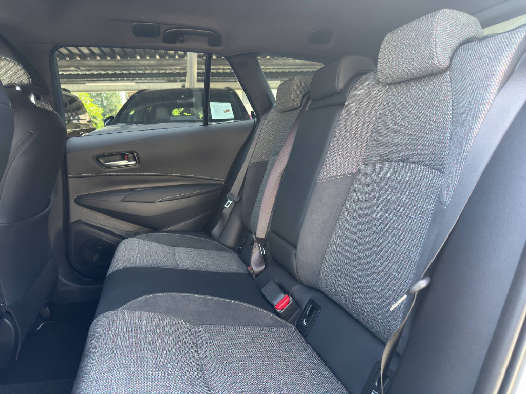 TOYOTA Corolla Touring Sports 1.8 HSD Trend-image-13