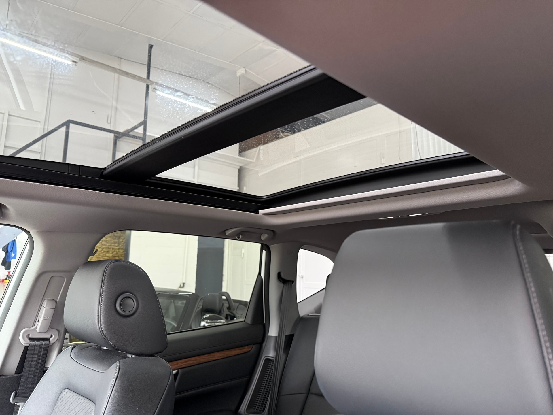 HONDA CR-V 2.0i MMD Execut. 4WD-image-15