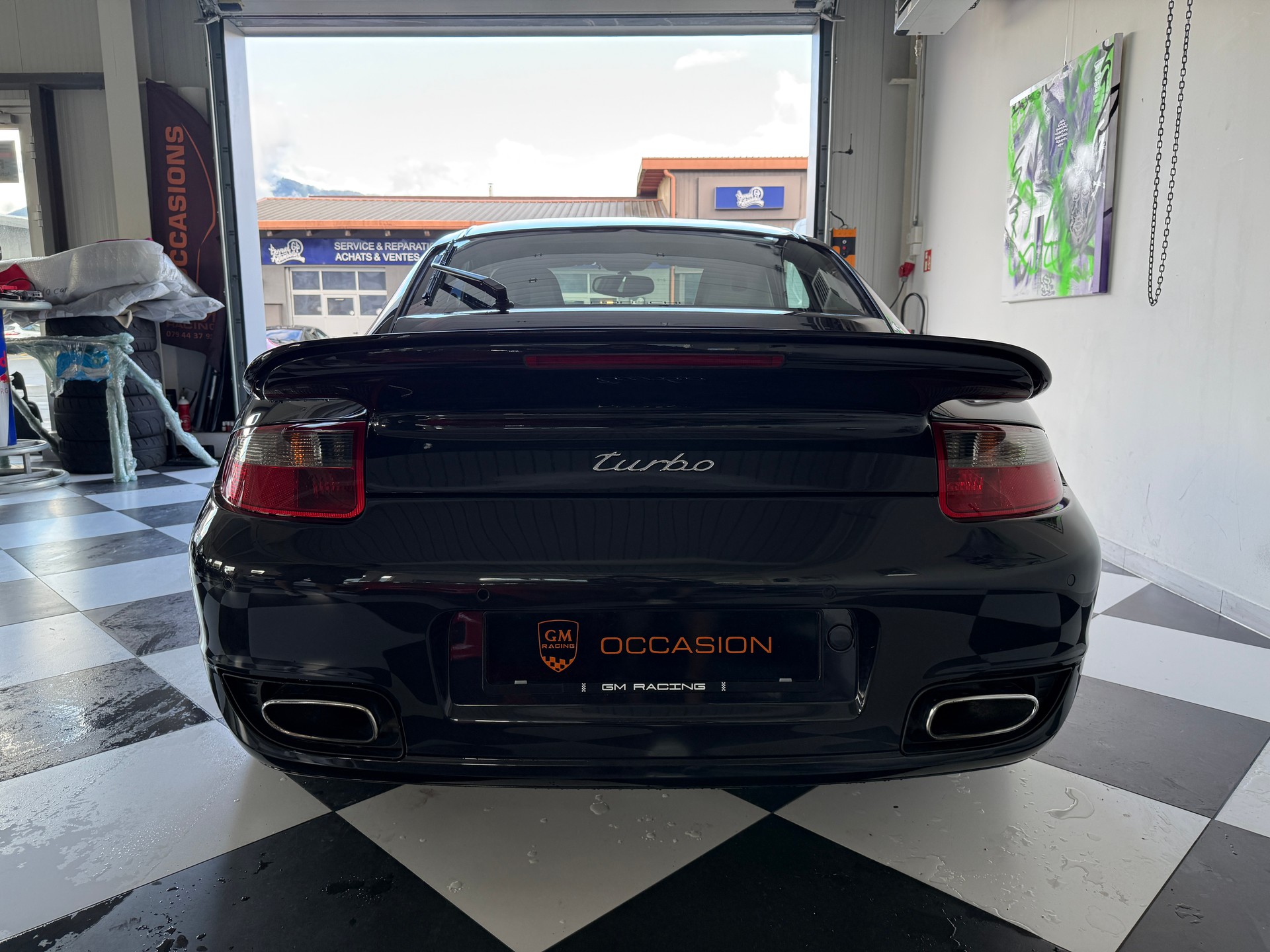 PORSCHE 911 Turbo-image-3