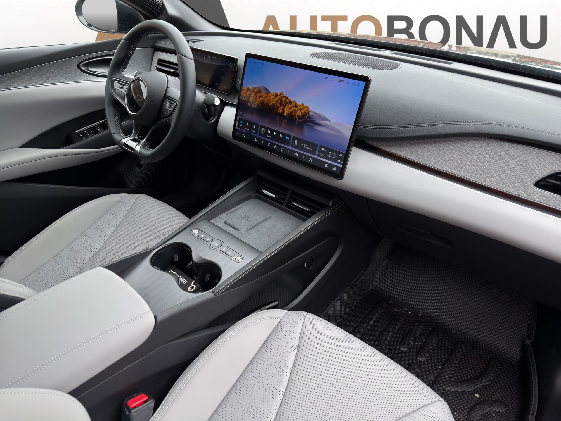 BYD Seal 6 DM-i Touring Comfort interior beige-image-9