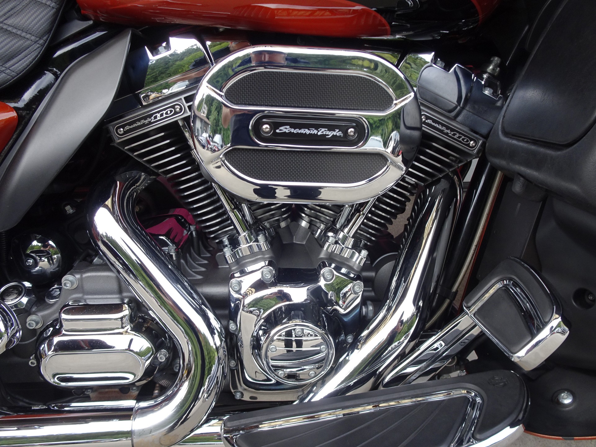 HARLEY-DAVIDSON FLTRUSE Road Glide Ultra ABS CVO-image-9