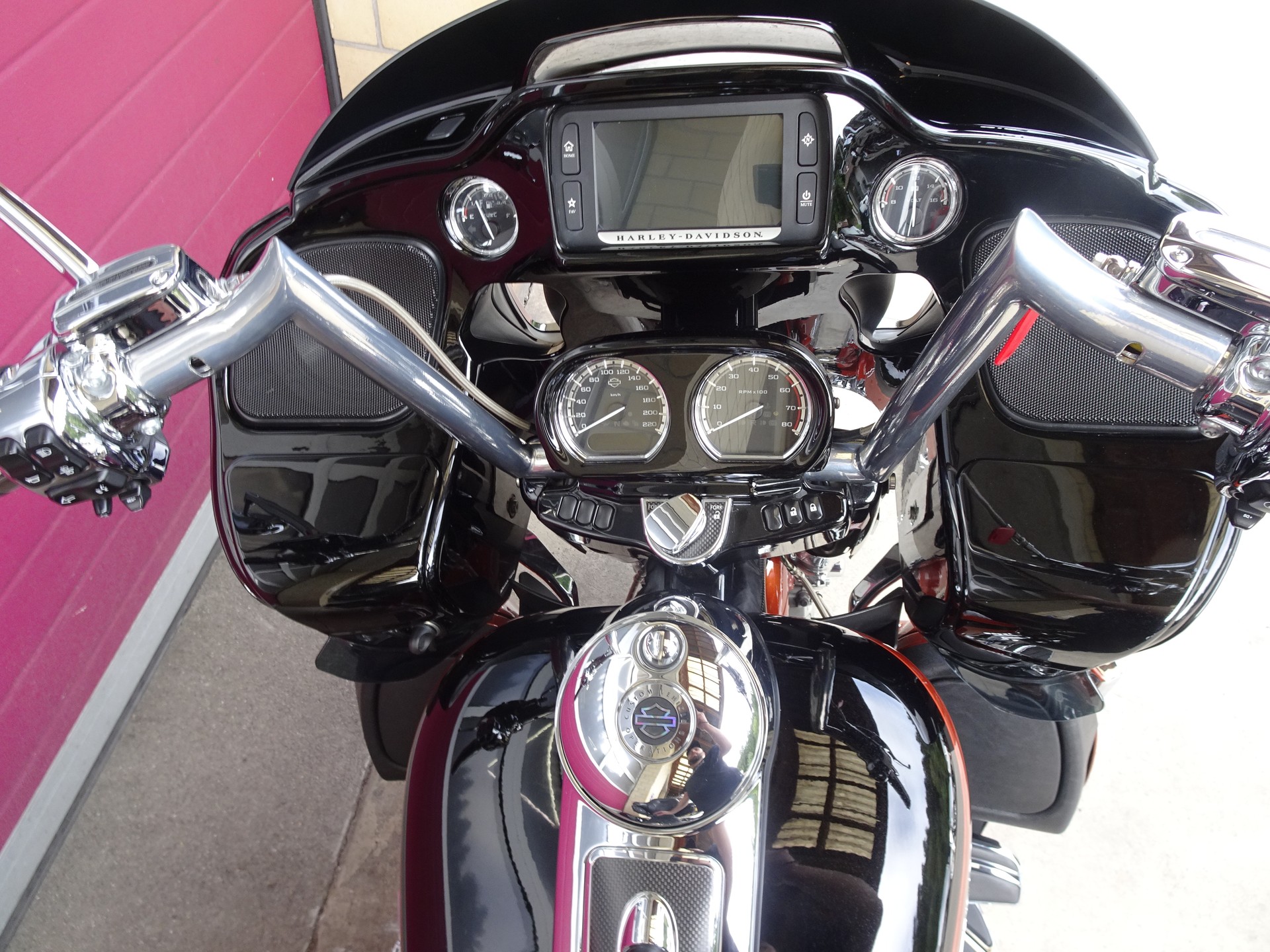 HARLEY-DAVIDSON FLTRUSE Road Glide Ultra ABS CVO-image-5