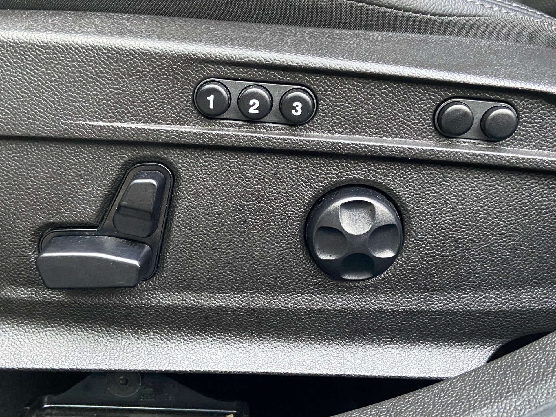 ALFA ROMEO Giulia 2.0 Veloce Premium Sky Q4 AT8-image-9