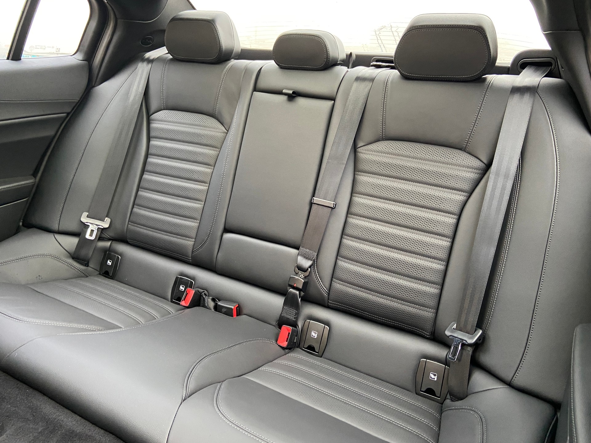 ALFA ROMEO Giulia 2.0 Veloce Premium Sky Q4 AT8-image-8