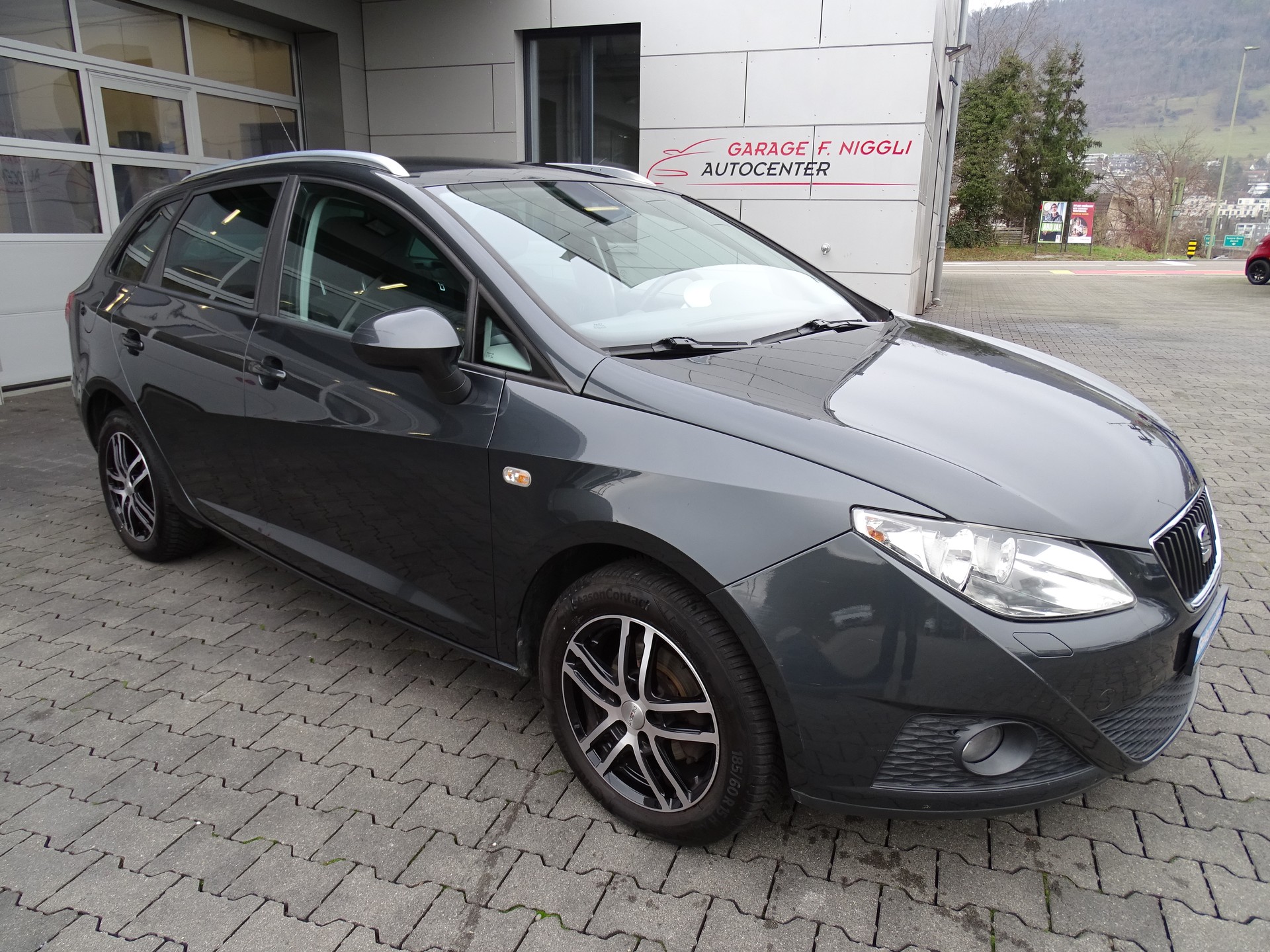 SEAT Ibiza ST 1.4 Style-image-1