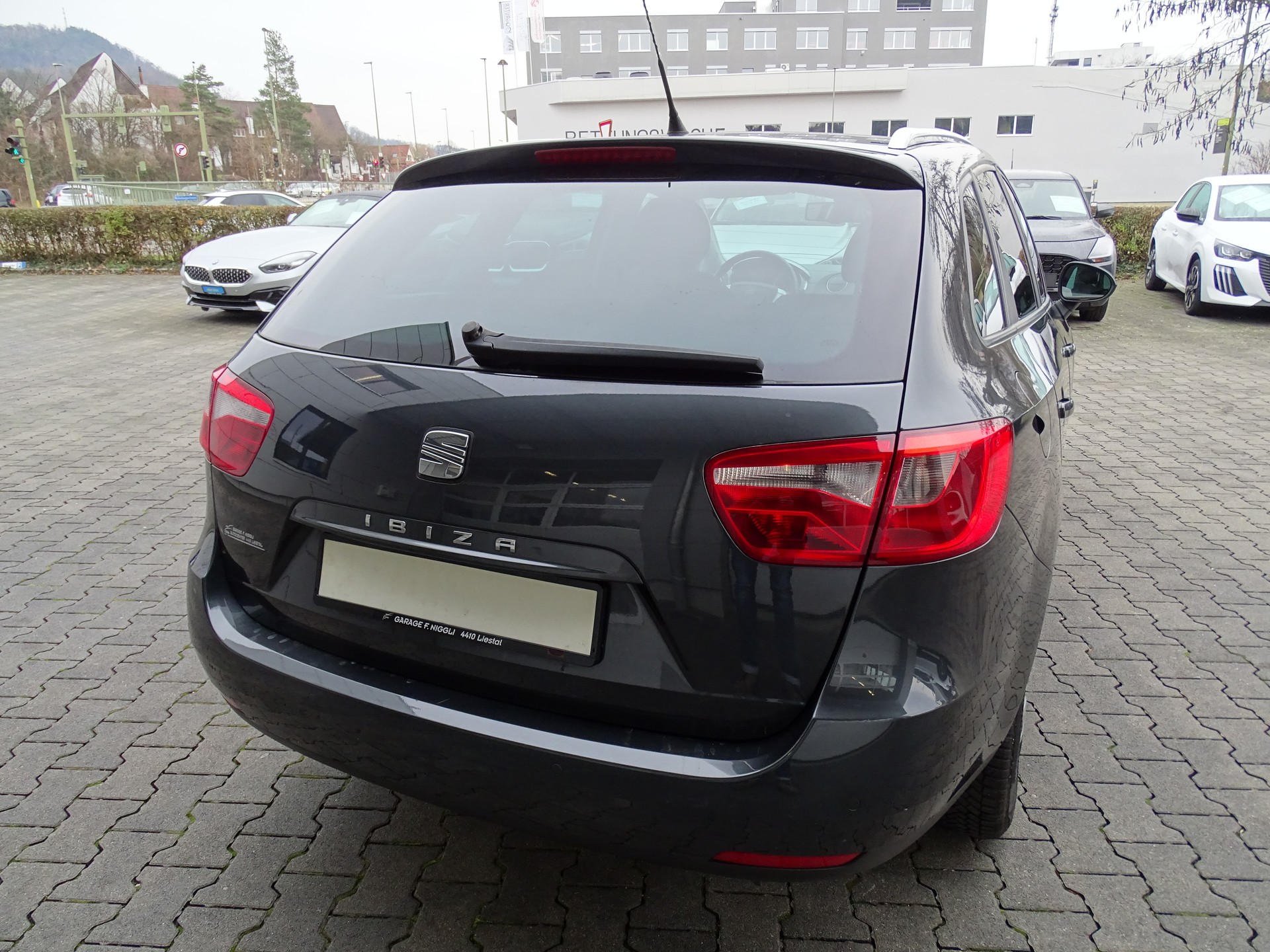 SEAT Ibiza ST 1.4 Style-image-8