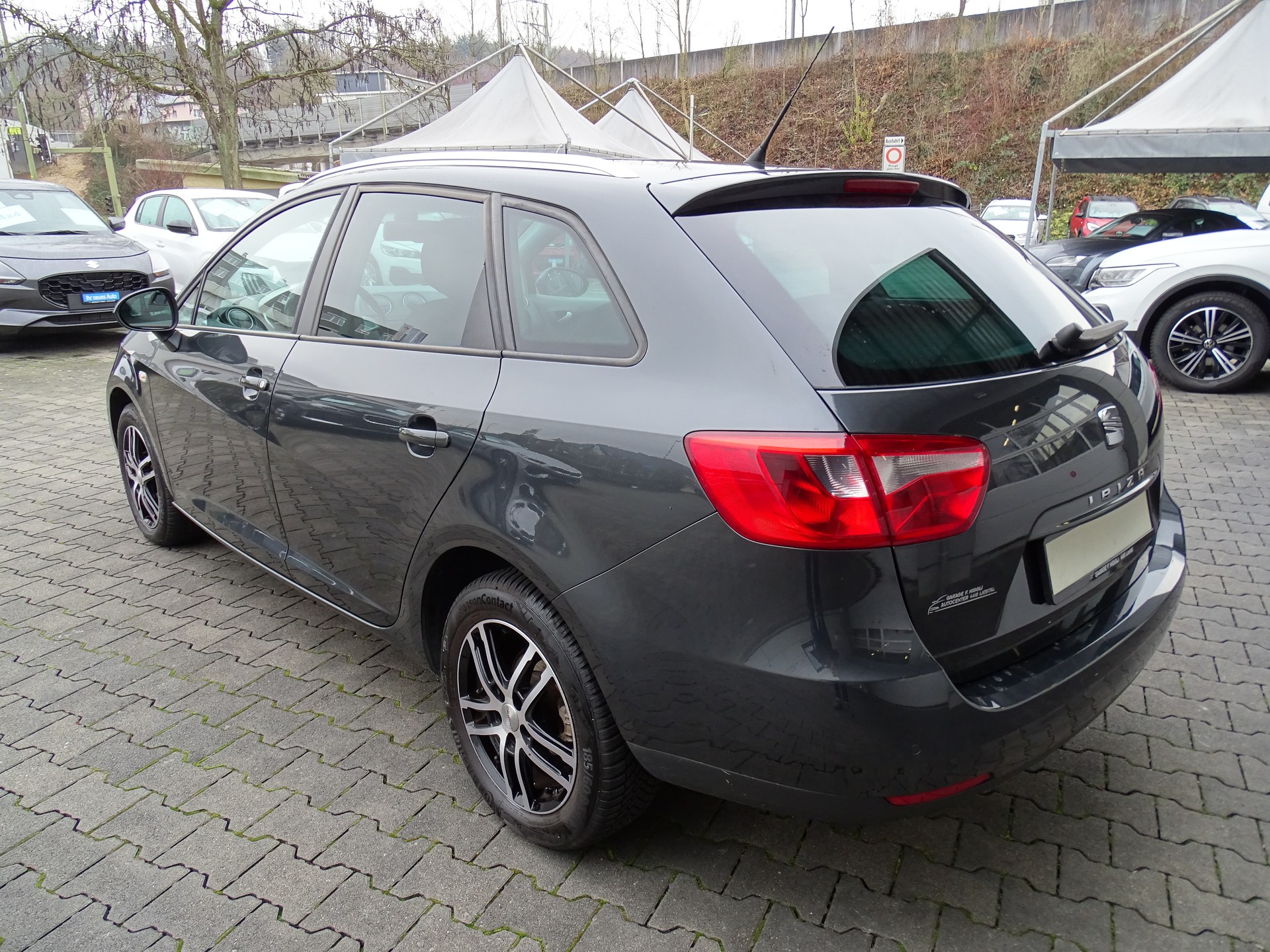 SEAT Ibiza ST 1.4 Style-image-11