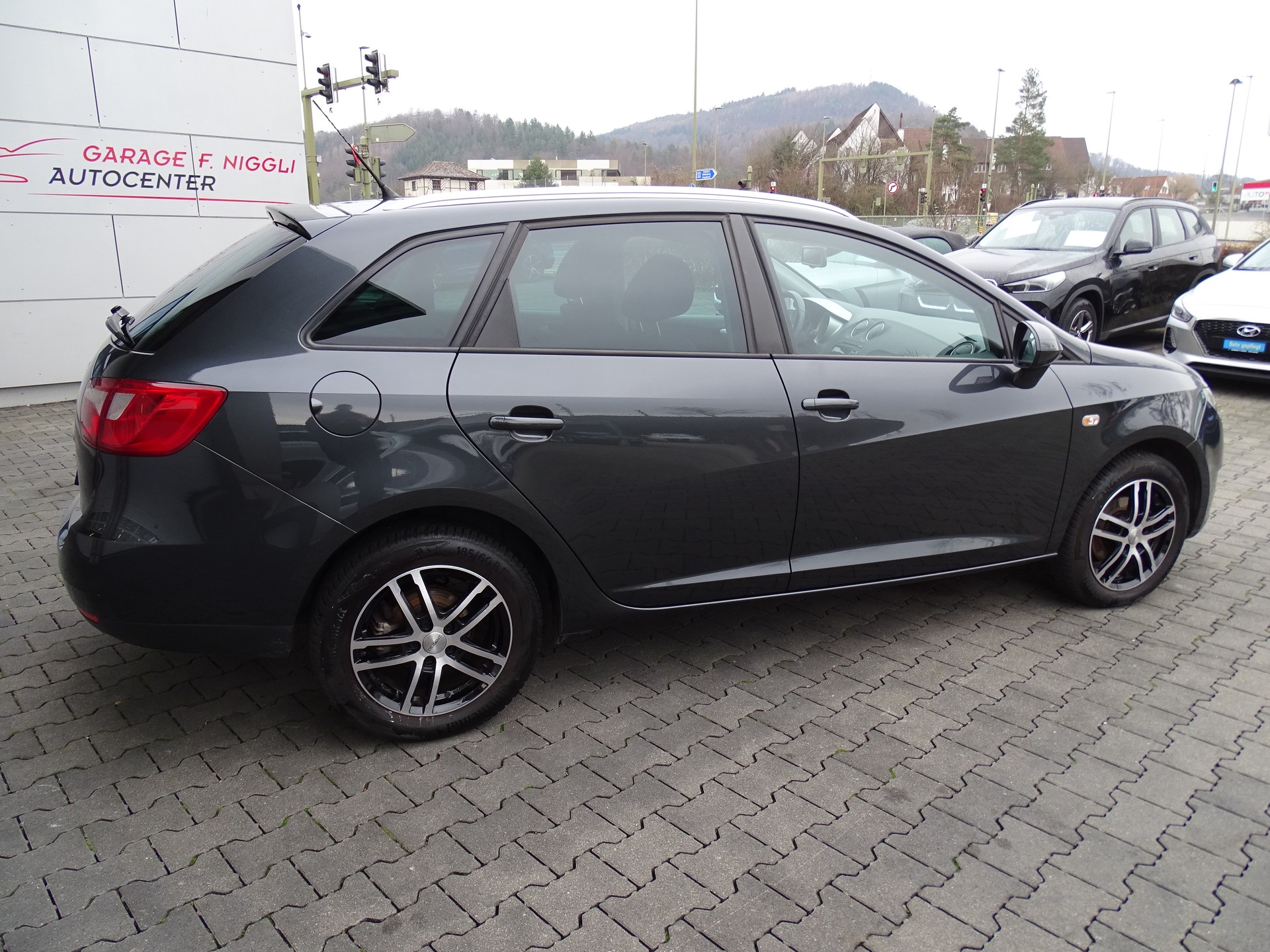 SEAT Ibiza ST 1.4 Style-image-5