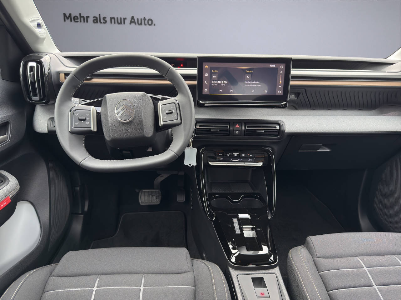 CITROEN e-C3 Aircross Plus-image-6