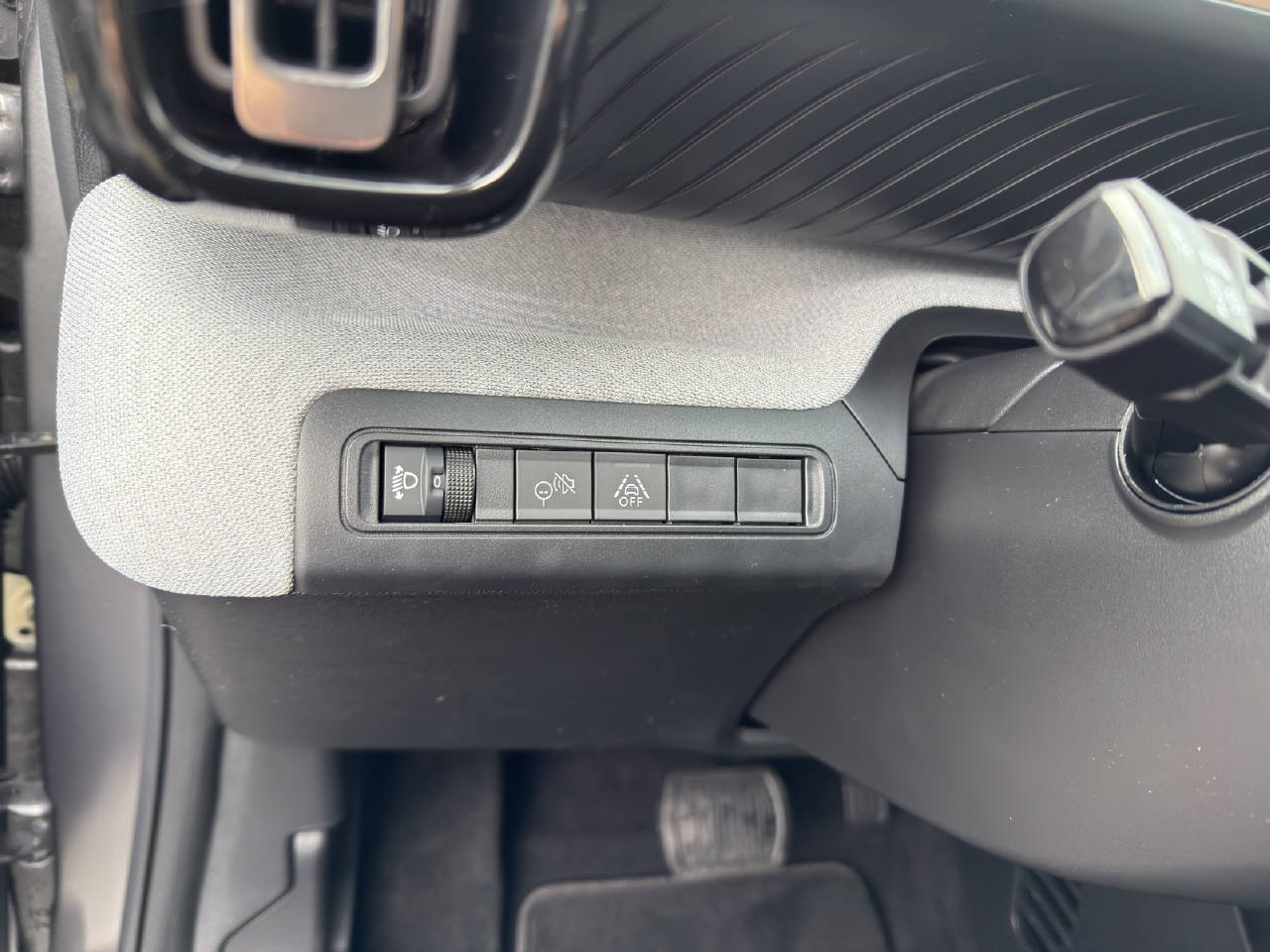 CITROEN e-C3 Aircross Plus-image-14