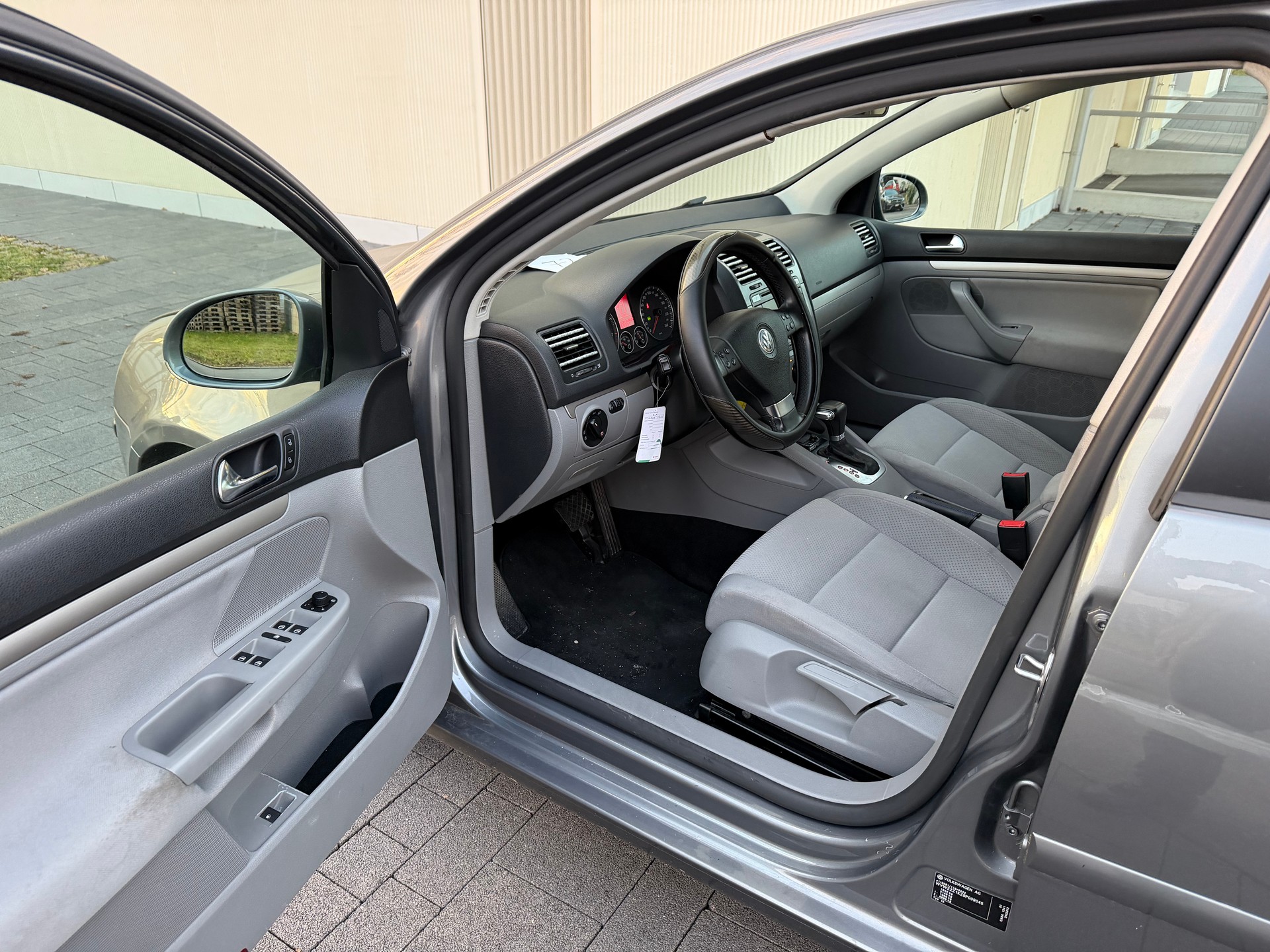 VW Golf 1.4 TSI Comfortline DSG-image-9