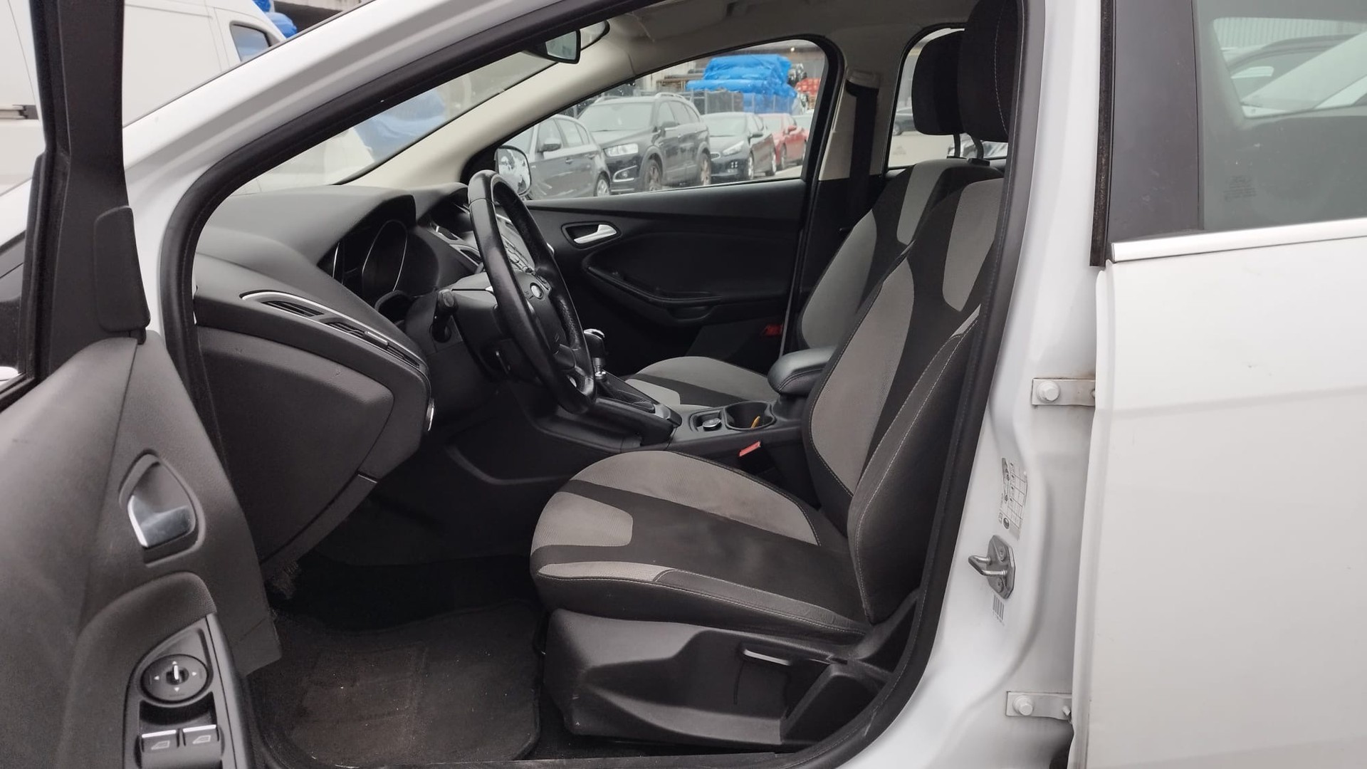 FORD Focus 1.0 SCTi Winner-image-9