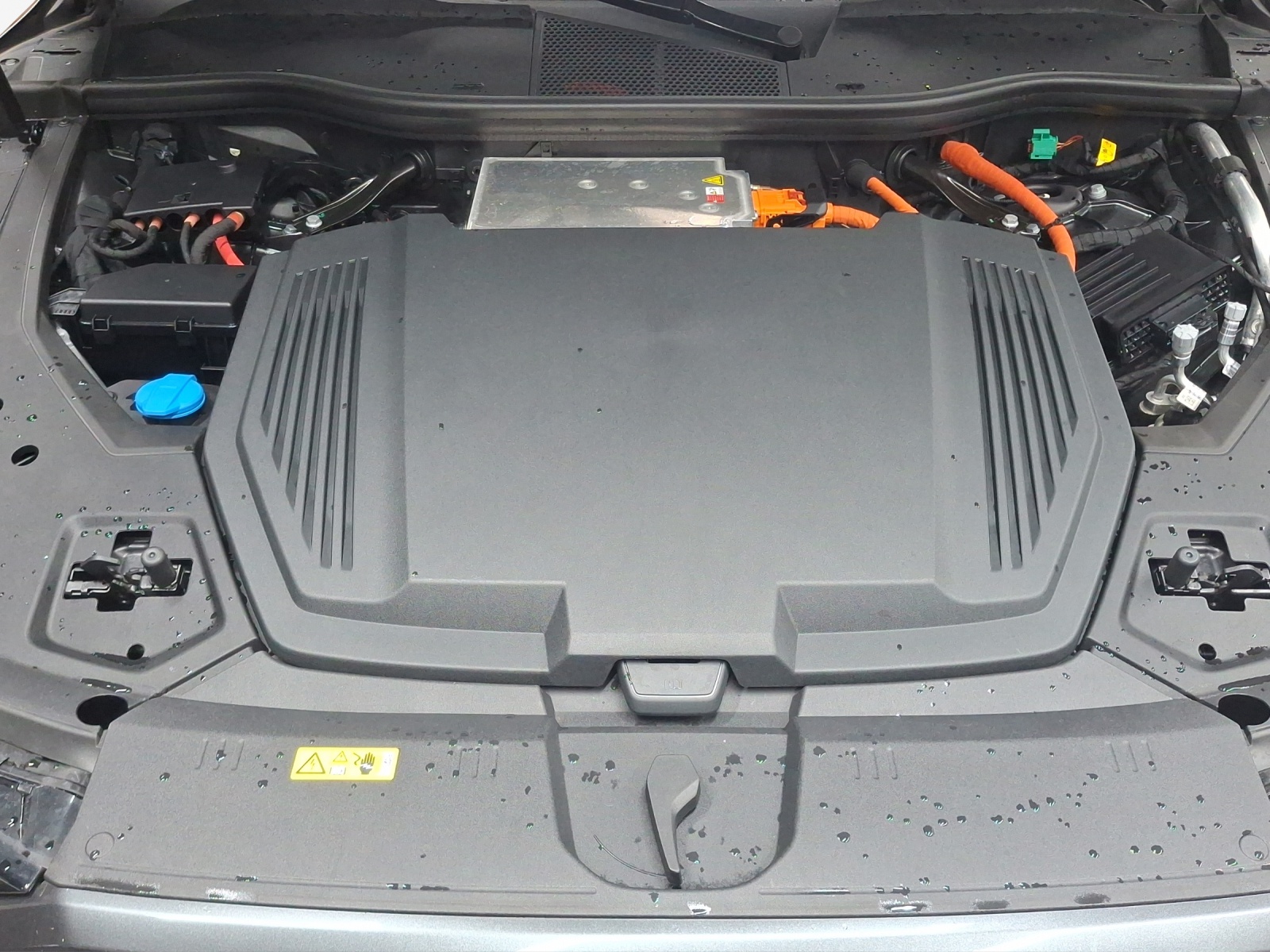 AUDI e-tron 55 Sportback S Line quattro-image-14