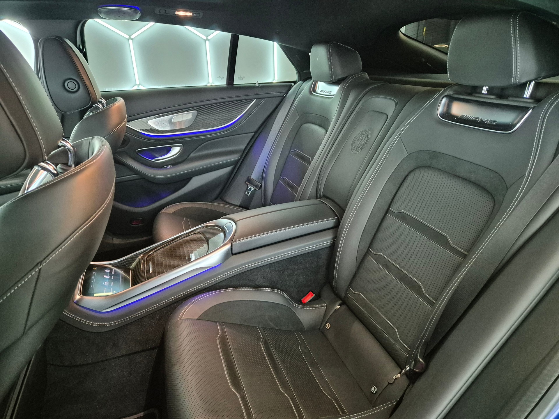 MERCEDES-BENZ AMG GT 4 63 S 4Matic+ Speedshift MCT - Carbon-Paket-image-18