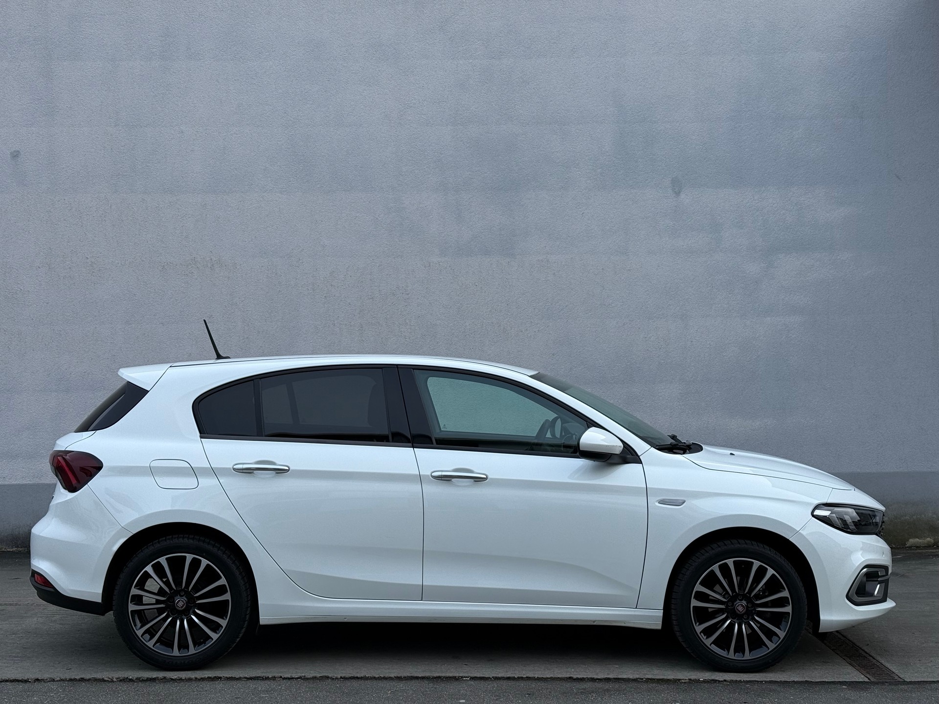 FIAT Tipo 1.0 T3 Tipo-image-5