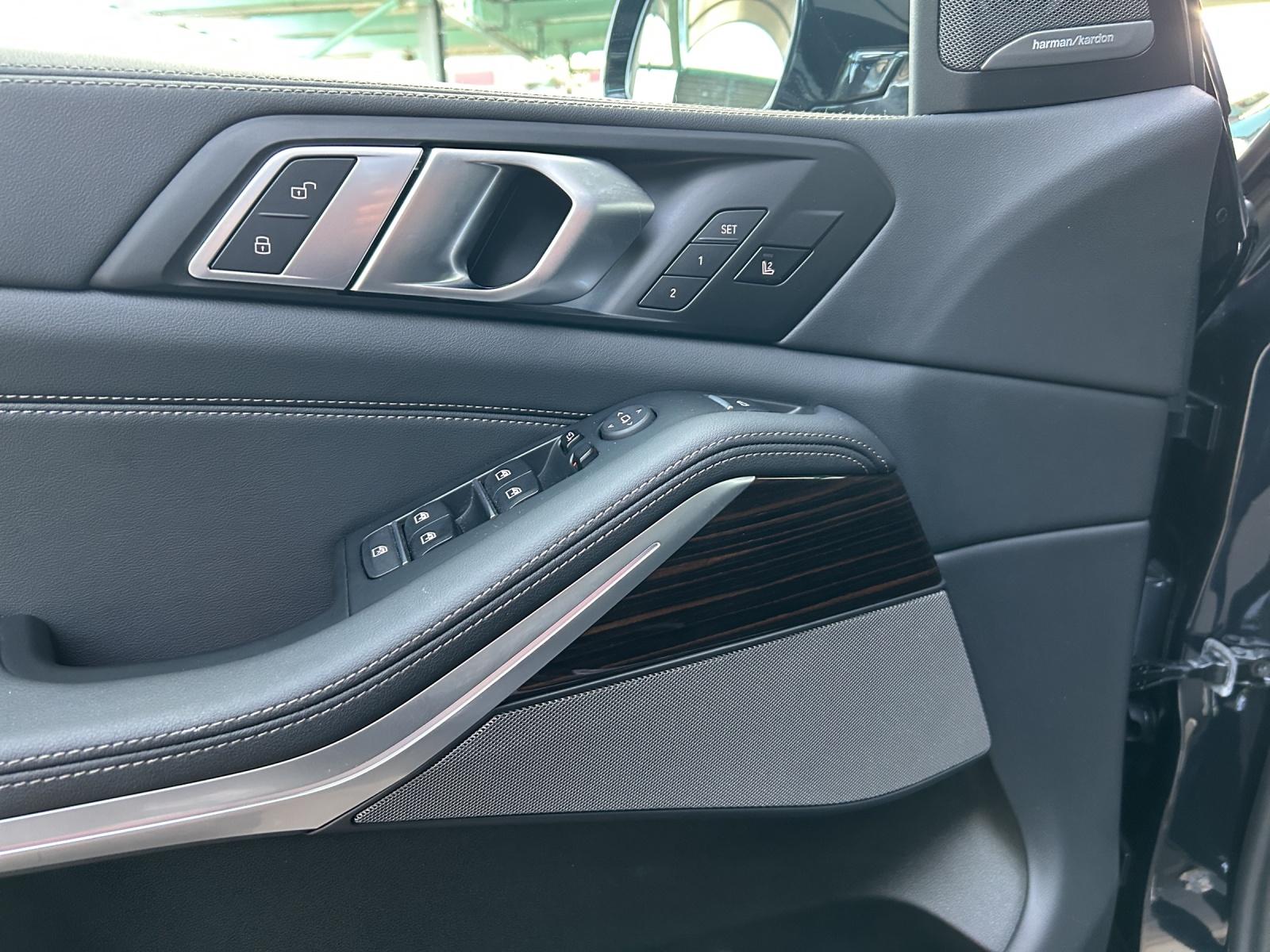 BMW X5 xDrive30d-image-10