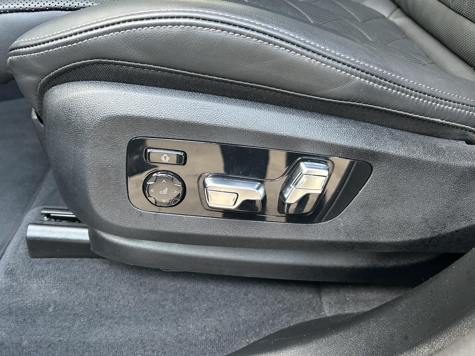 BMW X5 xDrive30d-image-11
