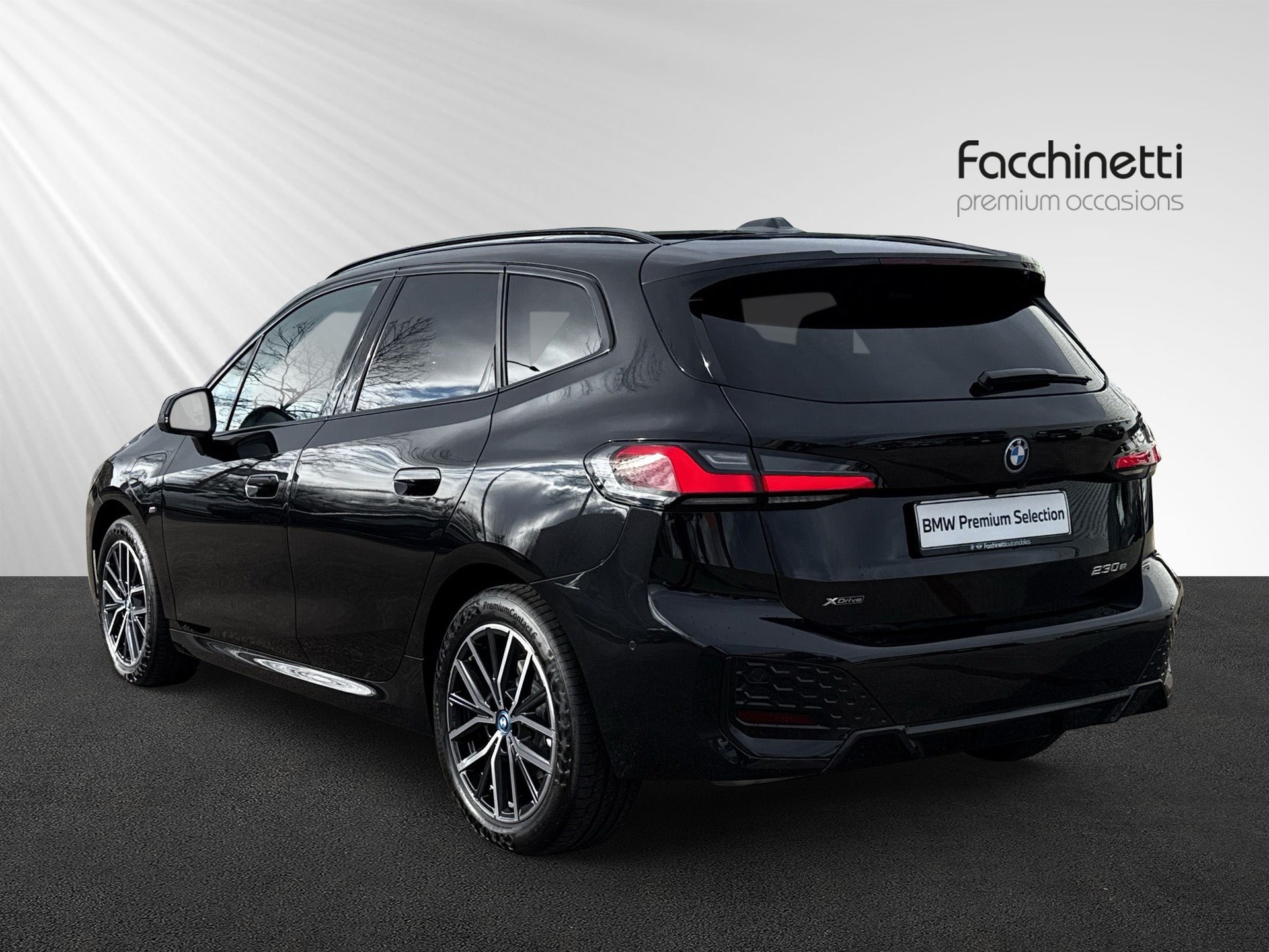 BMW 230e xDrive Active Tourer M Sport-image-3