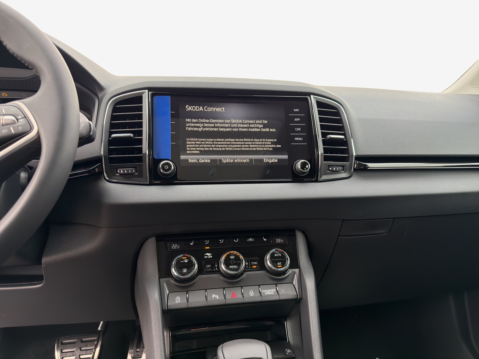 SKODA Karoq 1.5 TSI Dynamic DSG-image-10