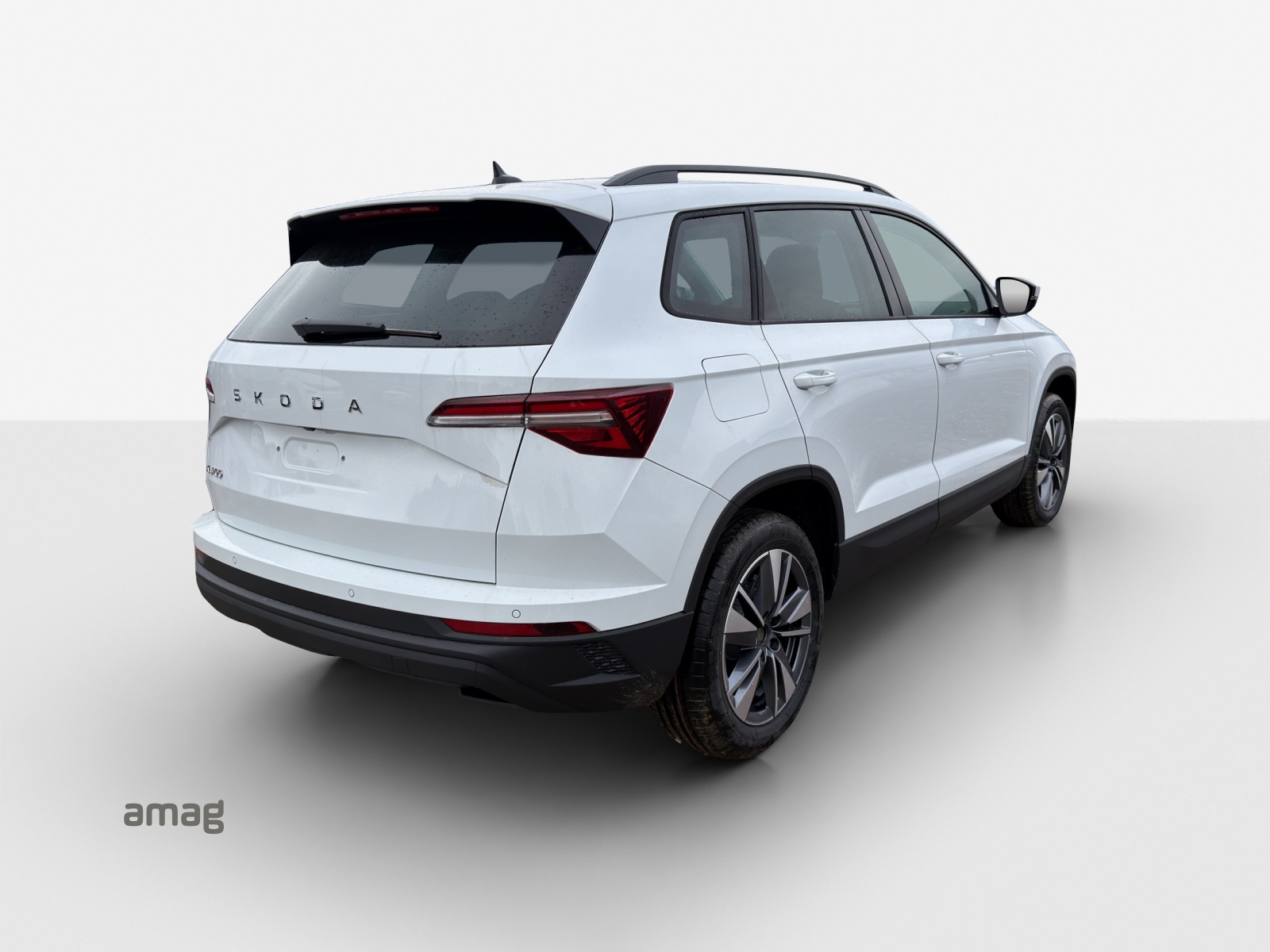 SKODA Karoq 1.5 TSI Dynamic DSG-image-4