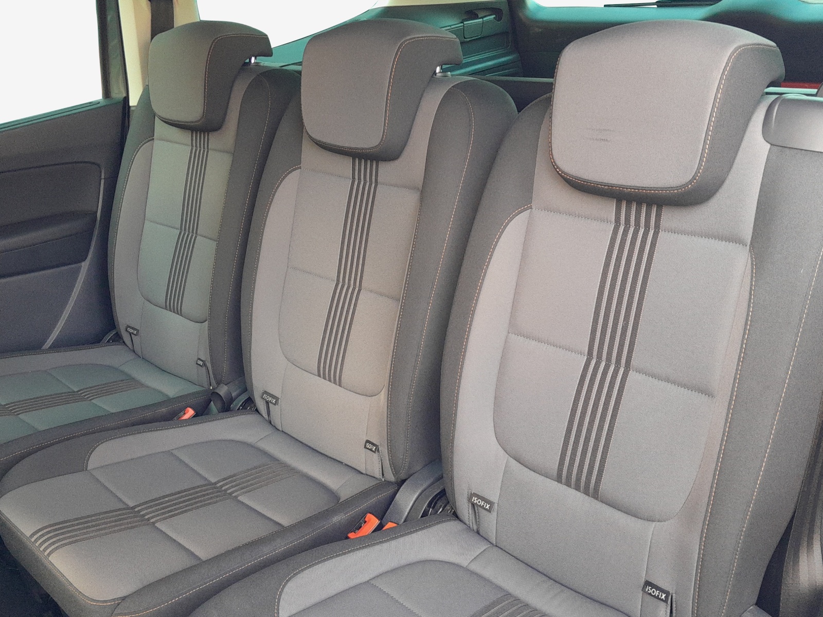 VW Sharan 2.0 TDI BMT Comfortline 4Motion DSG-image-9