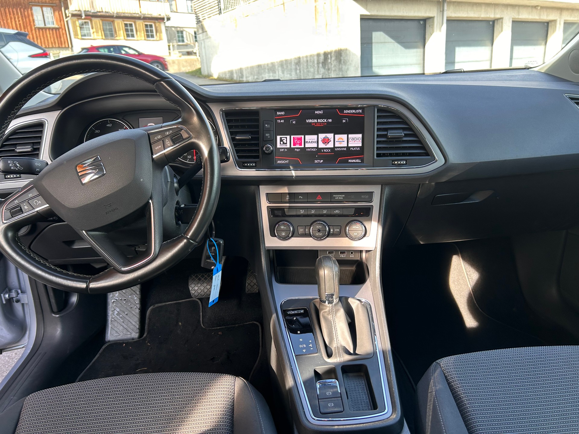 SEAT Leon ST 2.0 TDI CR Style 4Drive DSG-image-4
