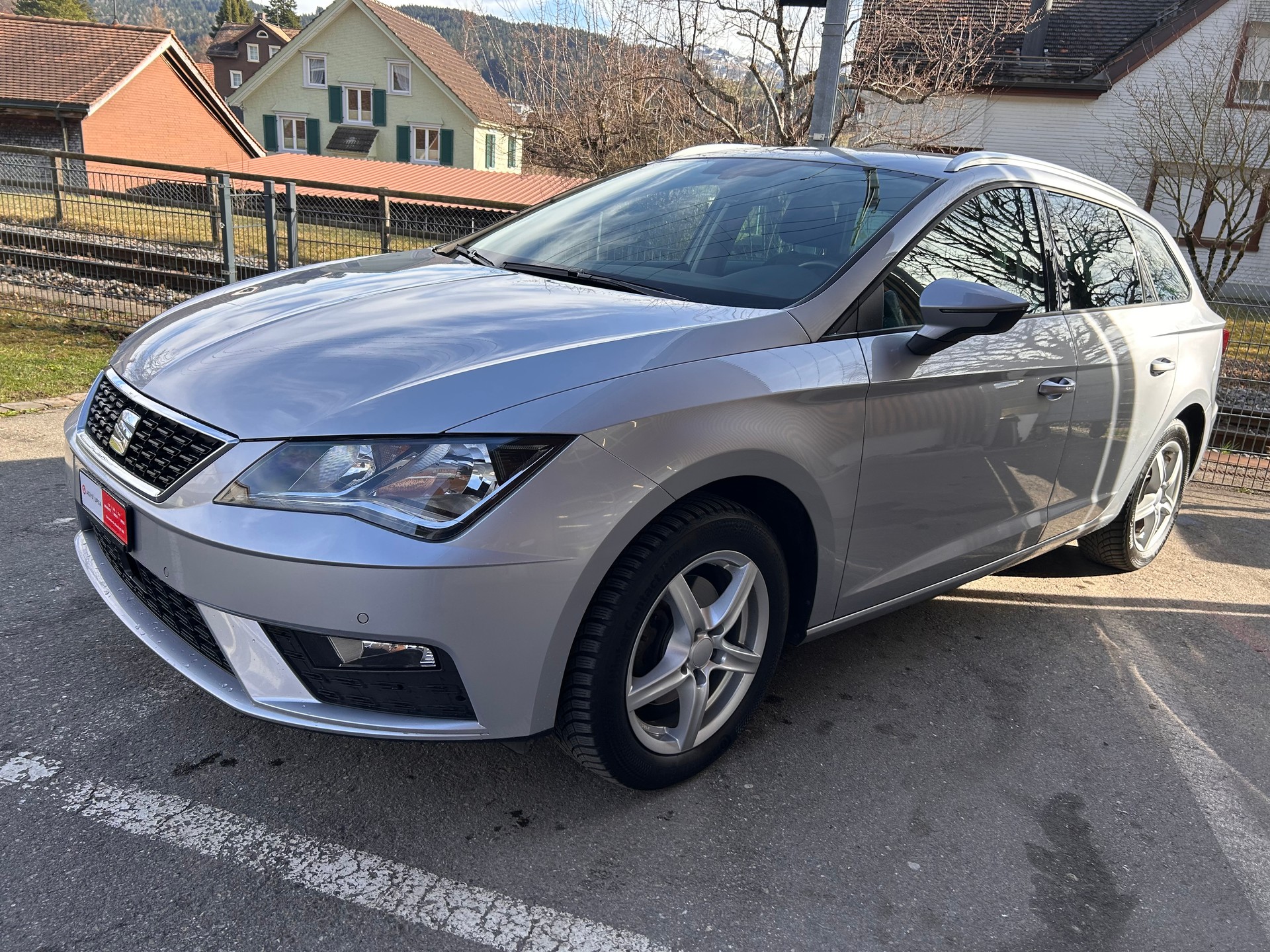 SEAT Leon ST 2.0 TDI CR Style 4Drive DSG-image-1