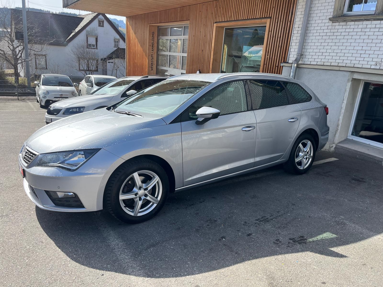 SEAT Leon ST 2.0 TDI CR Style 4Drive DSG-image-2