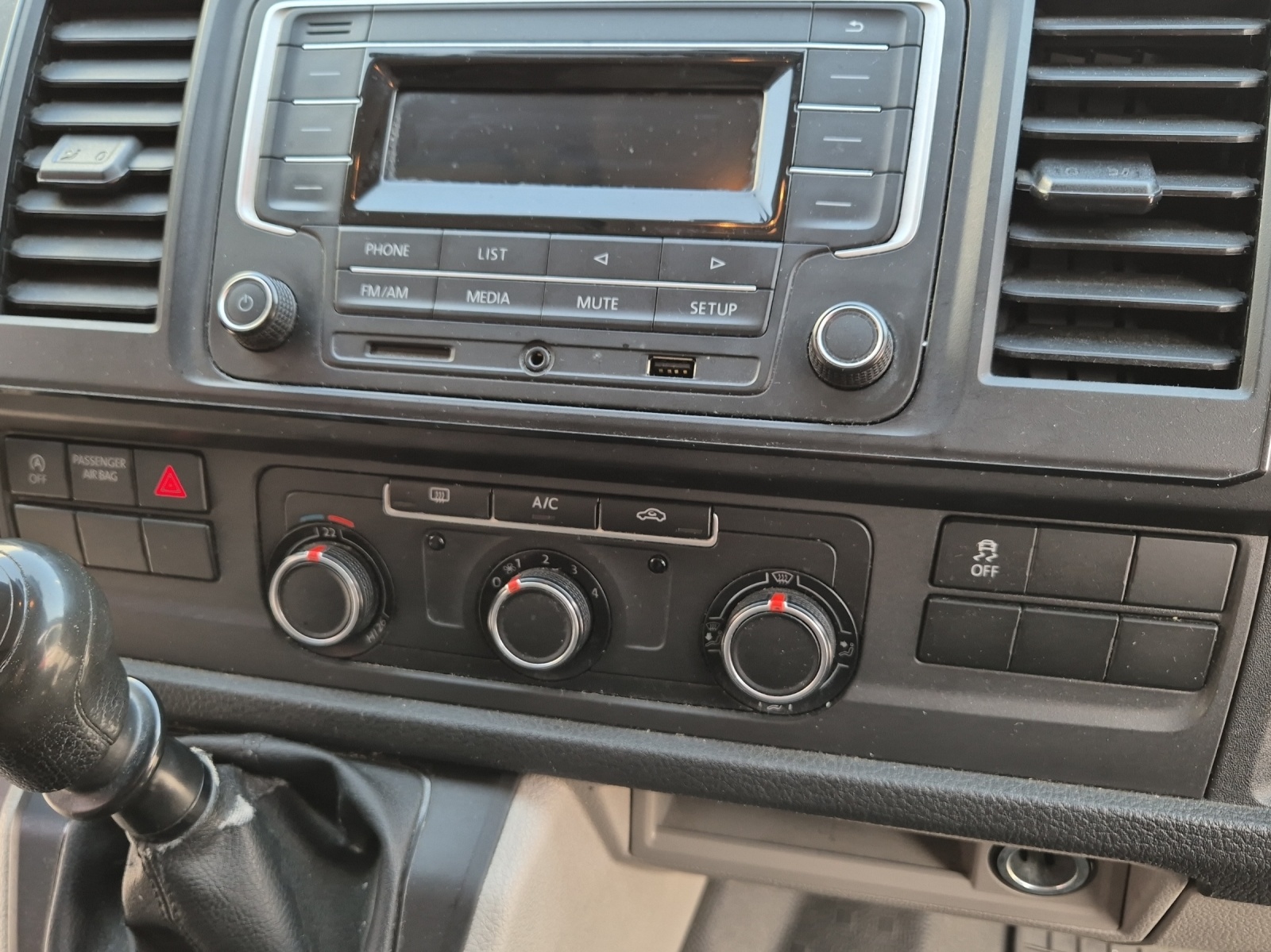 VW T6-image-9
