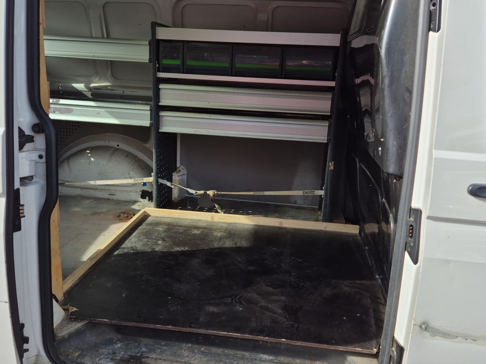 VW T6-image-11