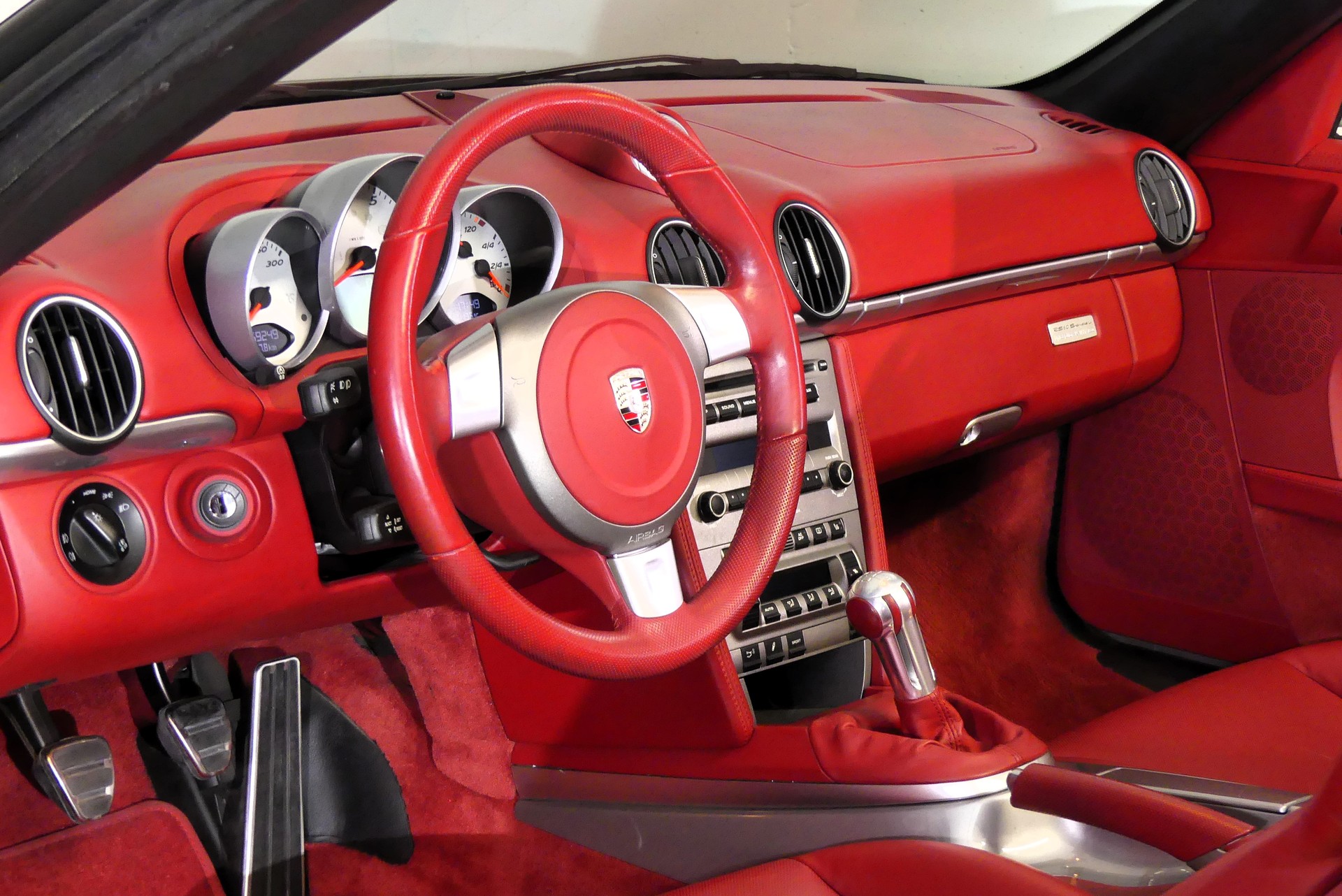 PORSCHE Boxster RS 60 Spyder-image-10