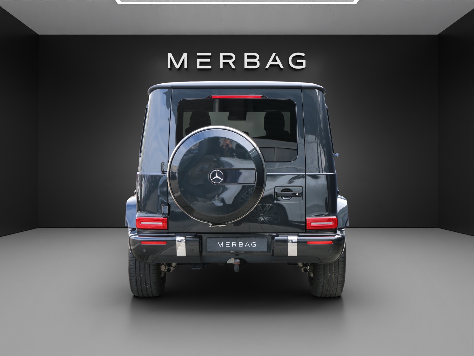 MERCEDES-BENZ G 500 AMG Line-image-3