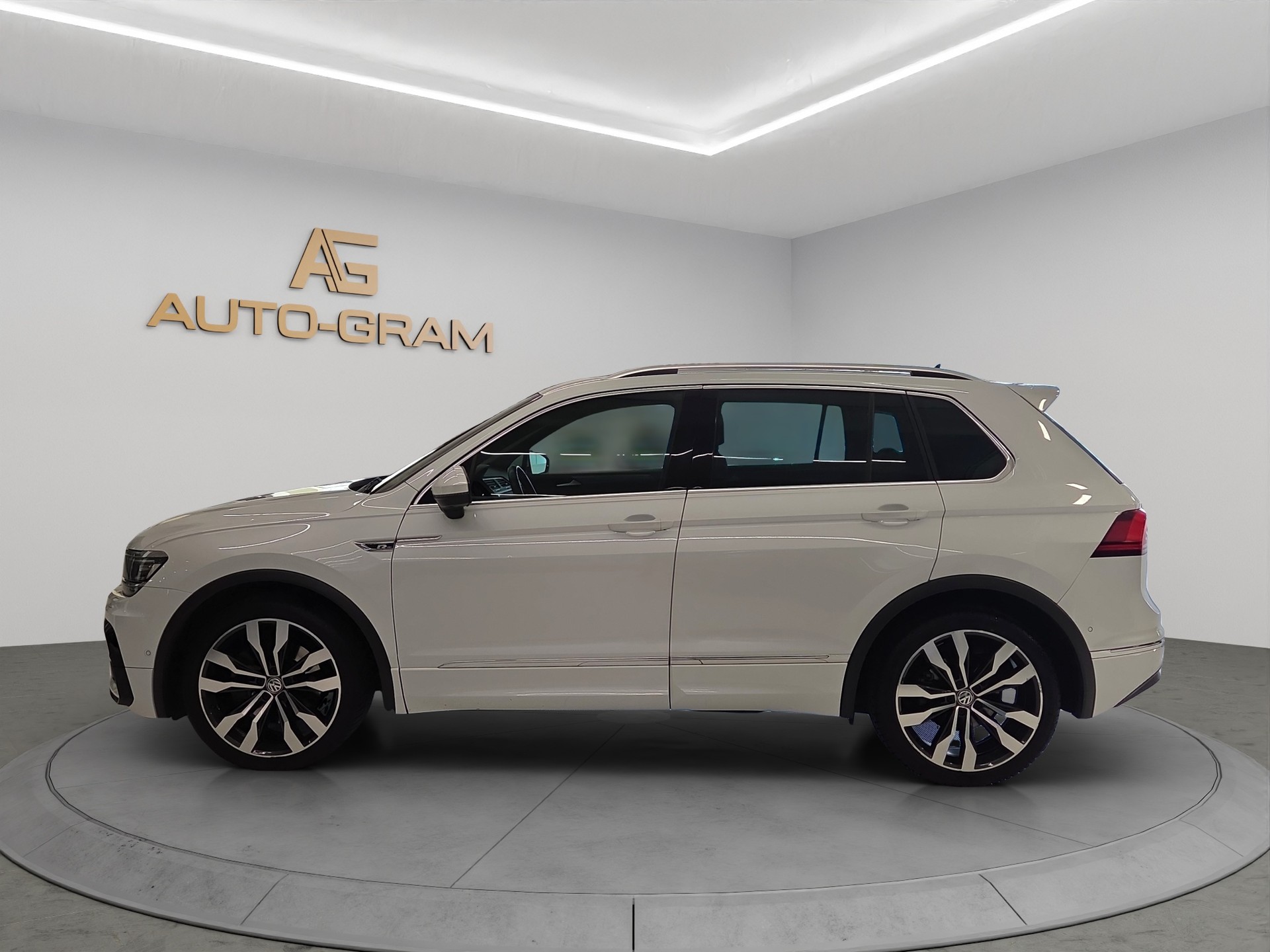 VW Tiguan 2.0TSI Highline 4Motion DSG-image-1