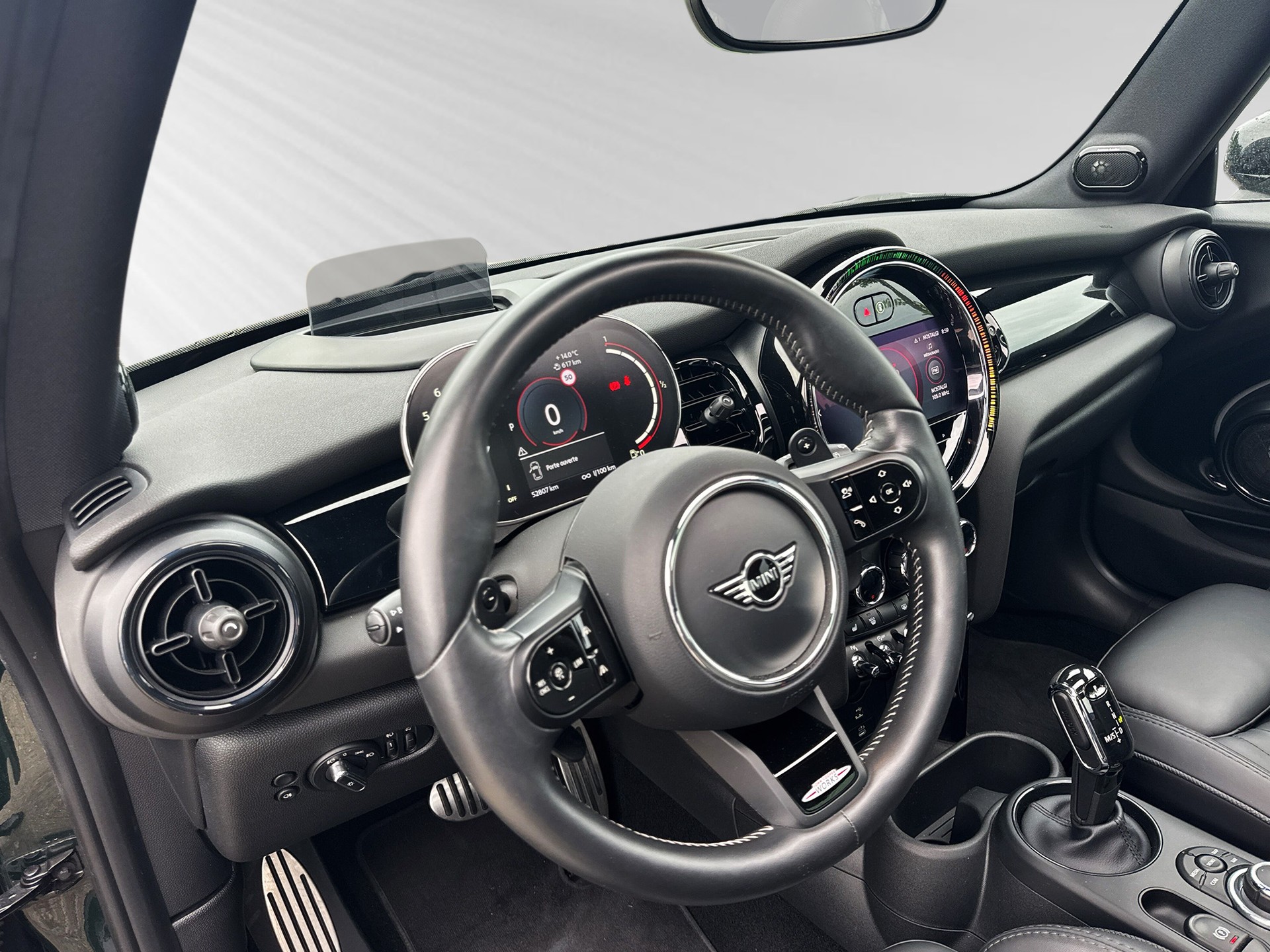 MINI Cooper John Cooper Works Steptronic-image-4