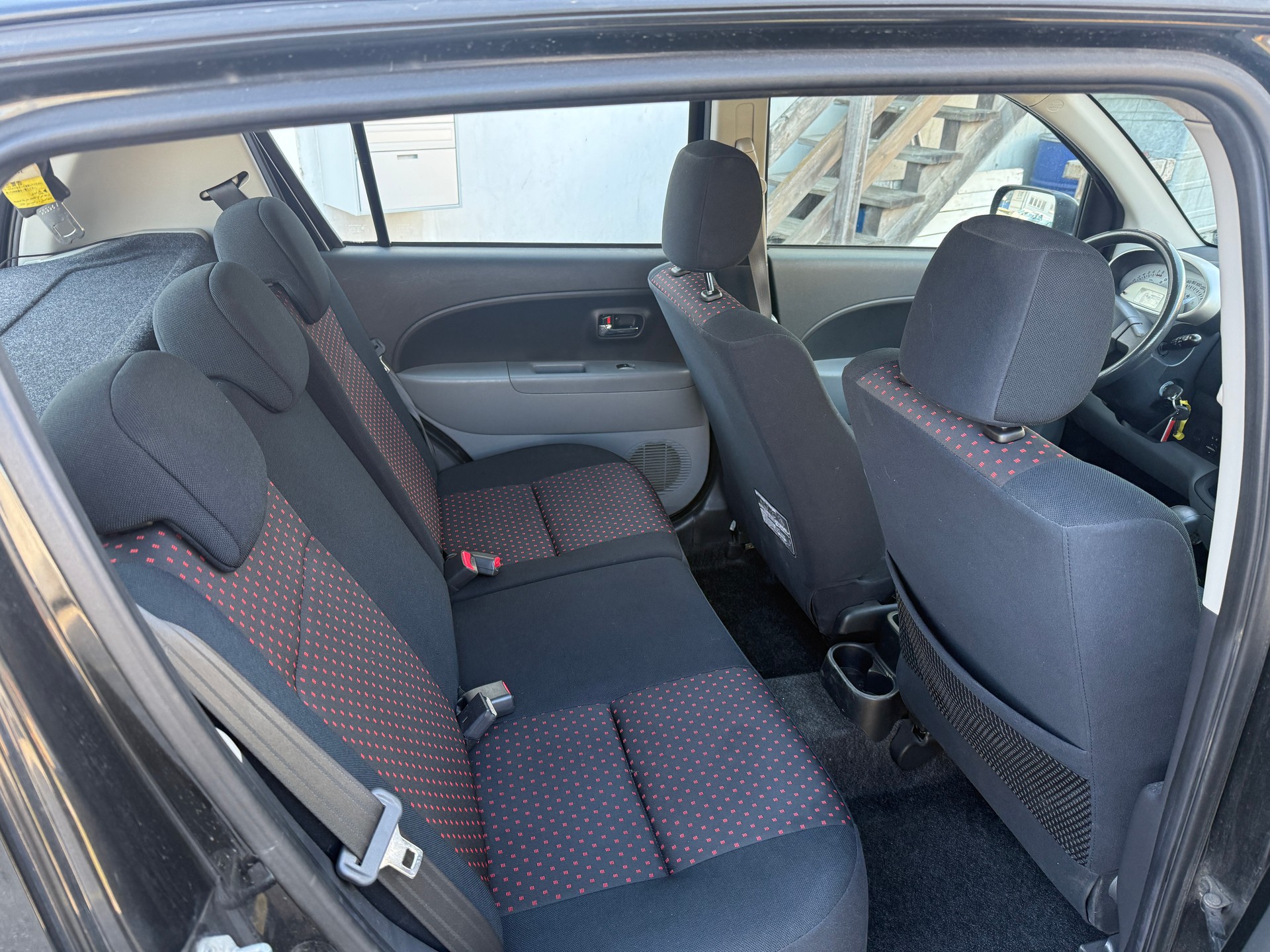 DAIHATSU Sirion 1.3 S Custom 4WD Automatic-image-7