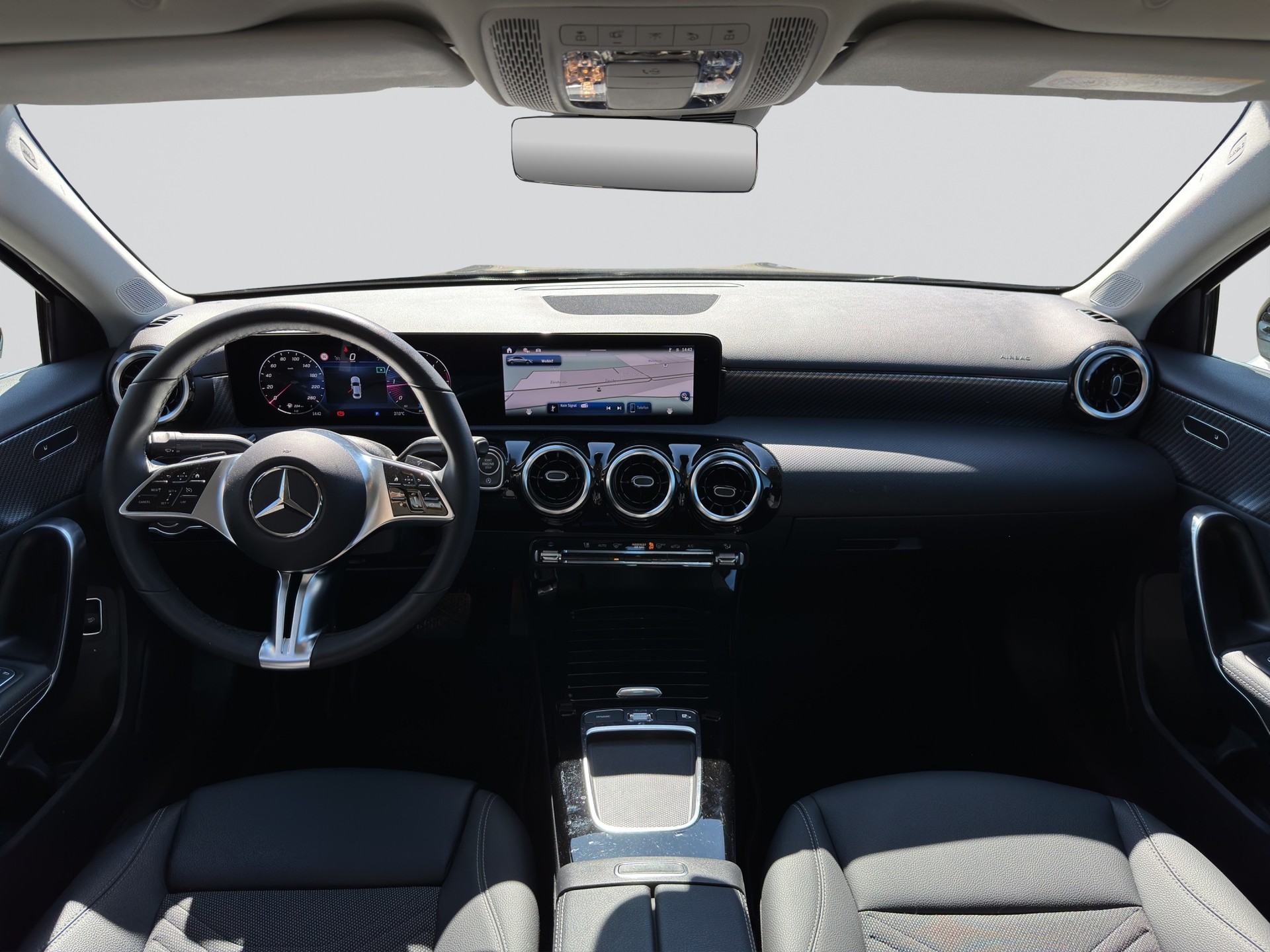 MERCEDES-BENZ A 180 d 8G-DCT Progressive-image-13