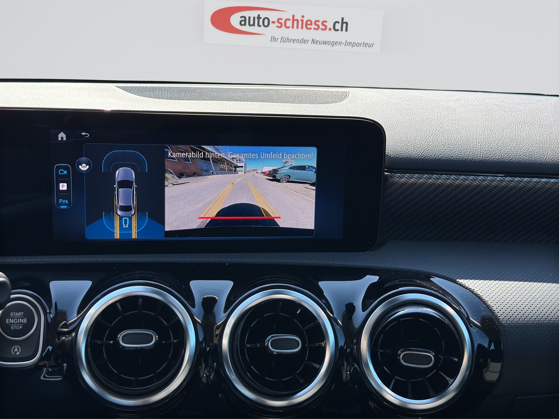 MERCEDES-BENZ A 180 d 8G-DCT Progressive-image-12