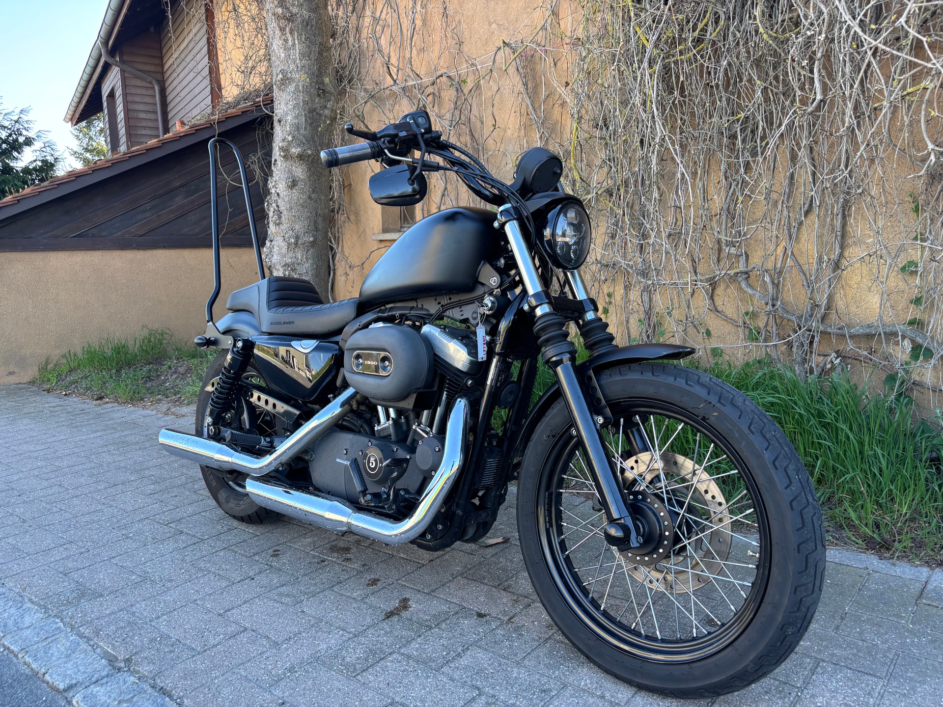 HARLEY-DAVIDSON XL 1200 N Sportster Nightster-image-2