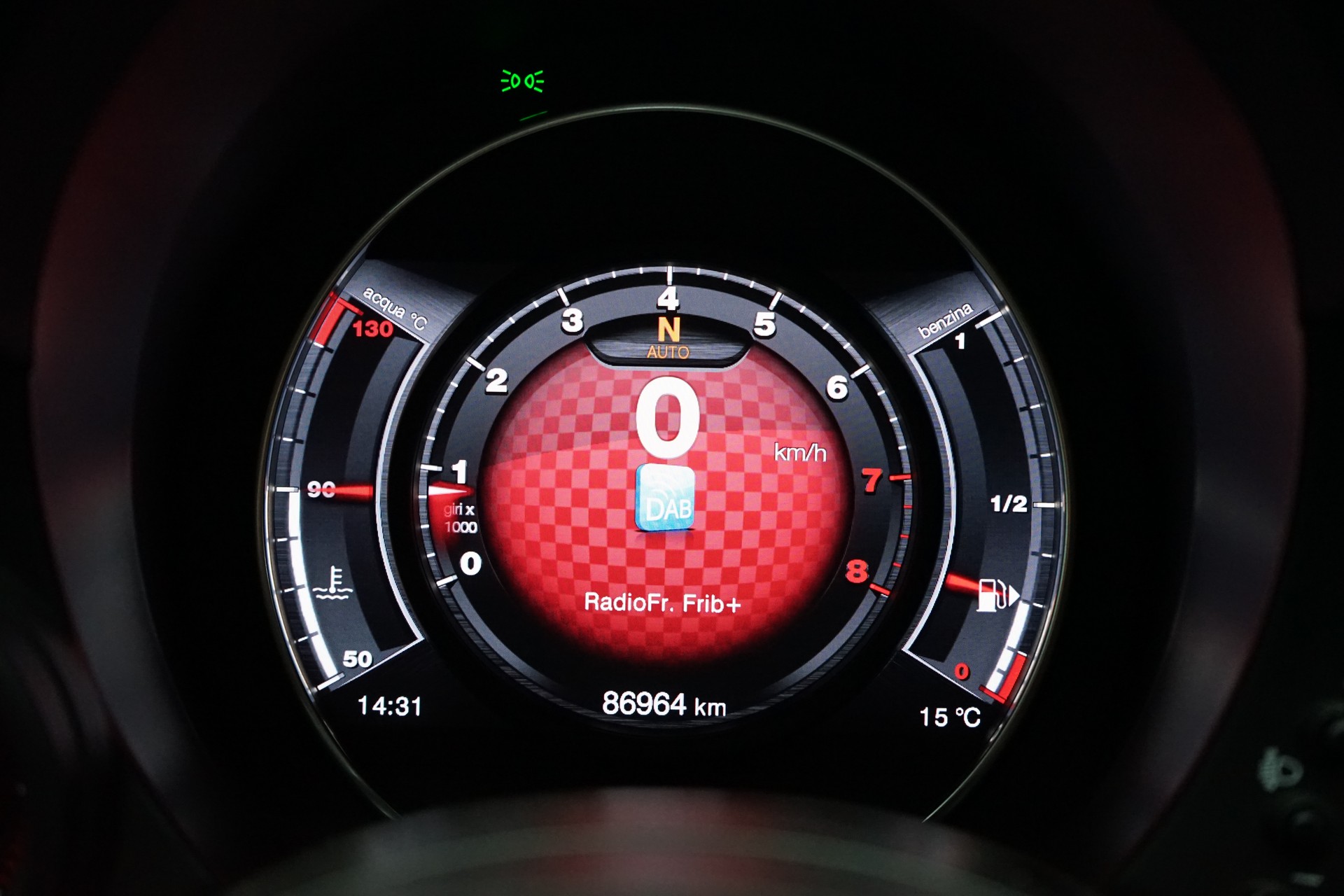FIAT 595C 1.4 16V Turbo Abarth Turismo Dualogic-image-9