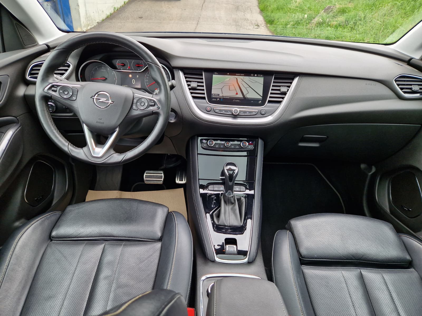 OPEL Grandland X 1.2i TP Ultimate Automatik-image-7