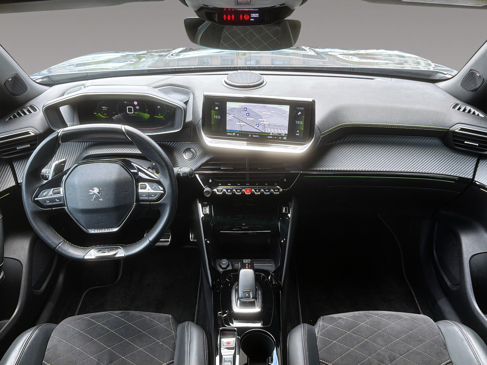 PEUGEOT 2008 1.2 PureTech 155 GT-image-6