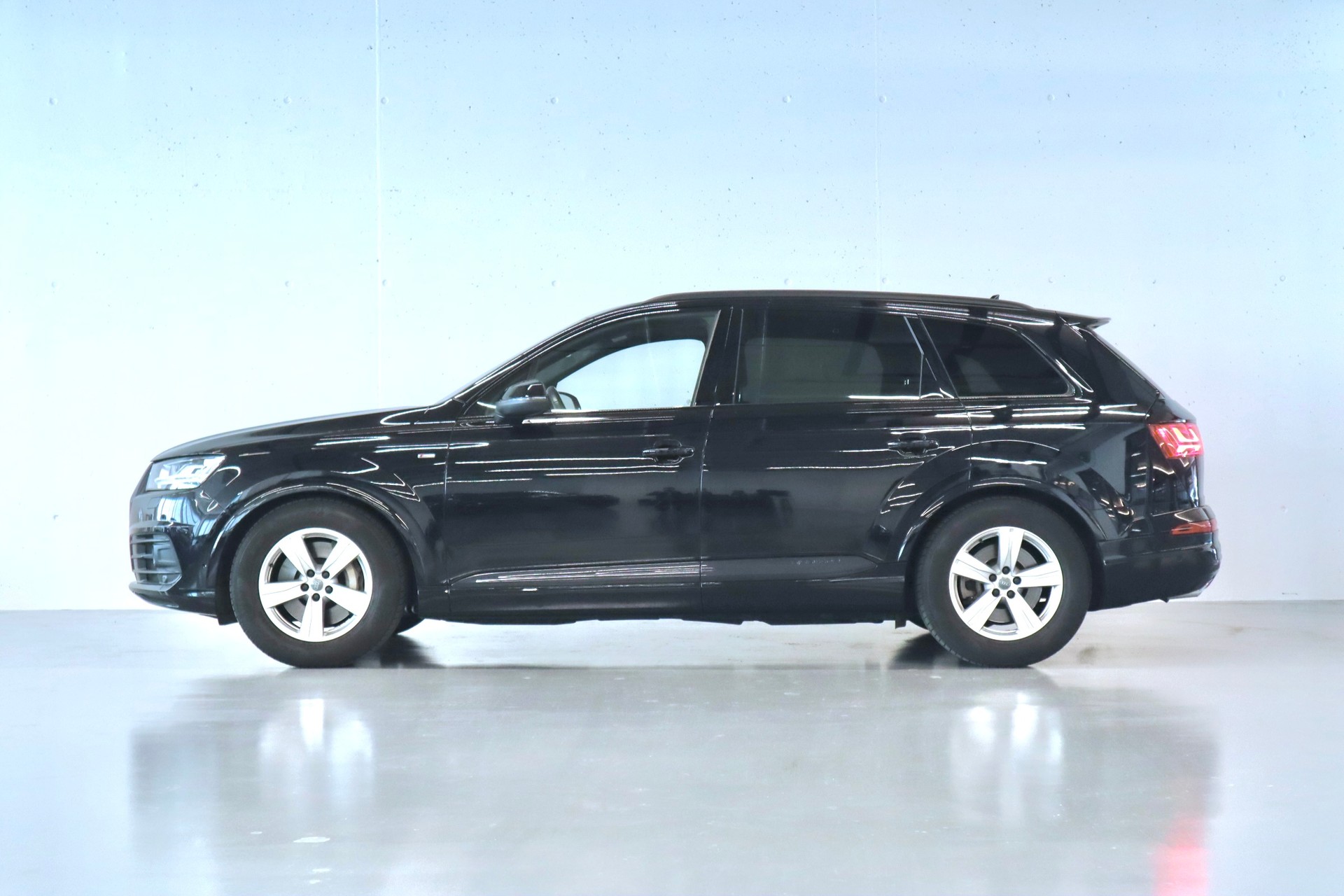 AUDI Q7 S-LINE 3.0 TDI QUATTRO | AUTOMAT | ALLRAD | CH-FZG | VOLLAUSSTATTUNG-image-1