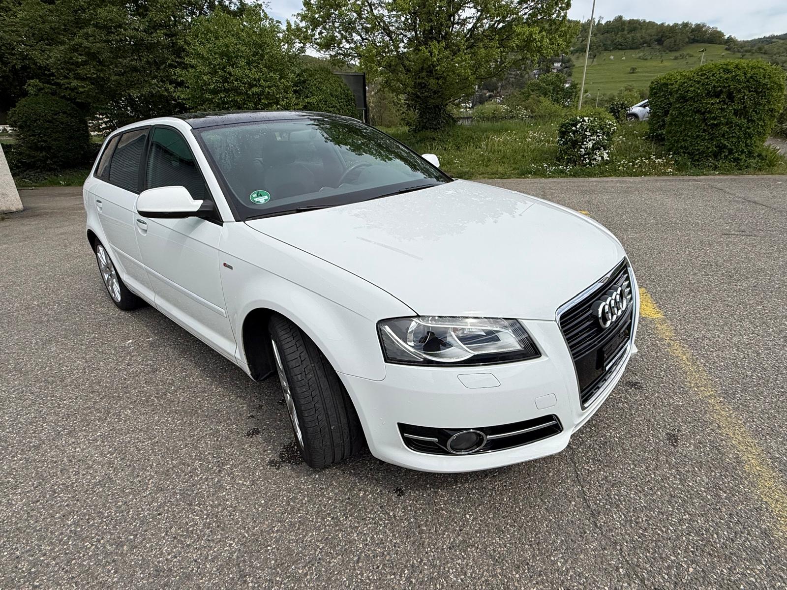 AUDI A3 Sportback 1.4 TFSI Attraction