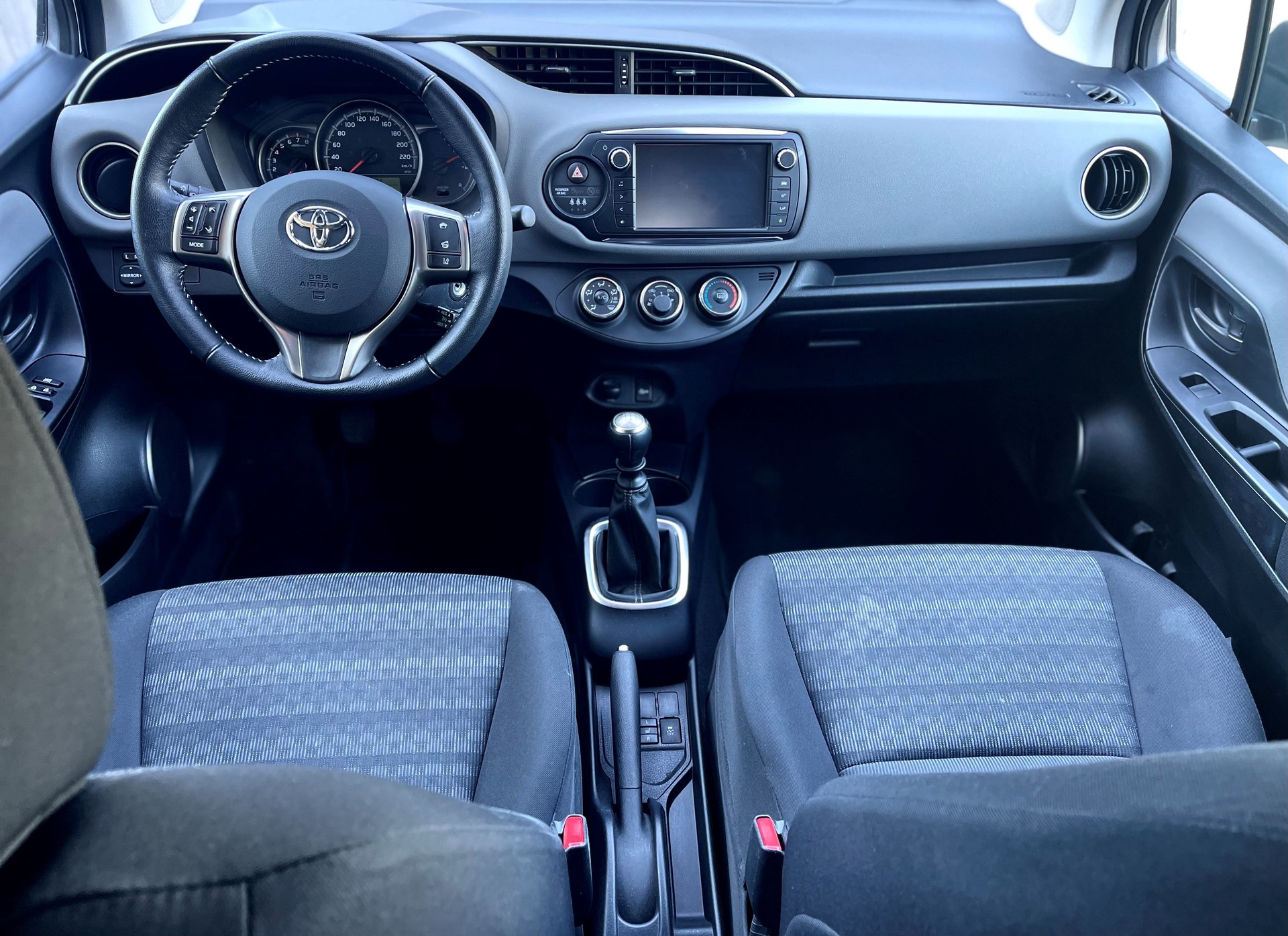 TOYOTA Yaris 1.33 Trend-image-9